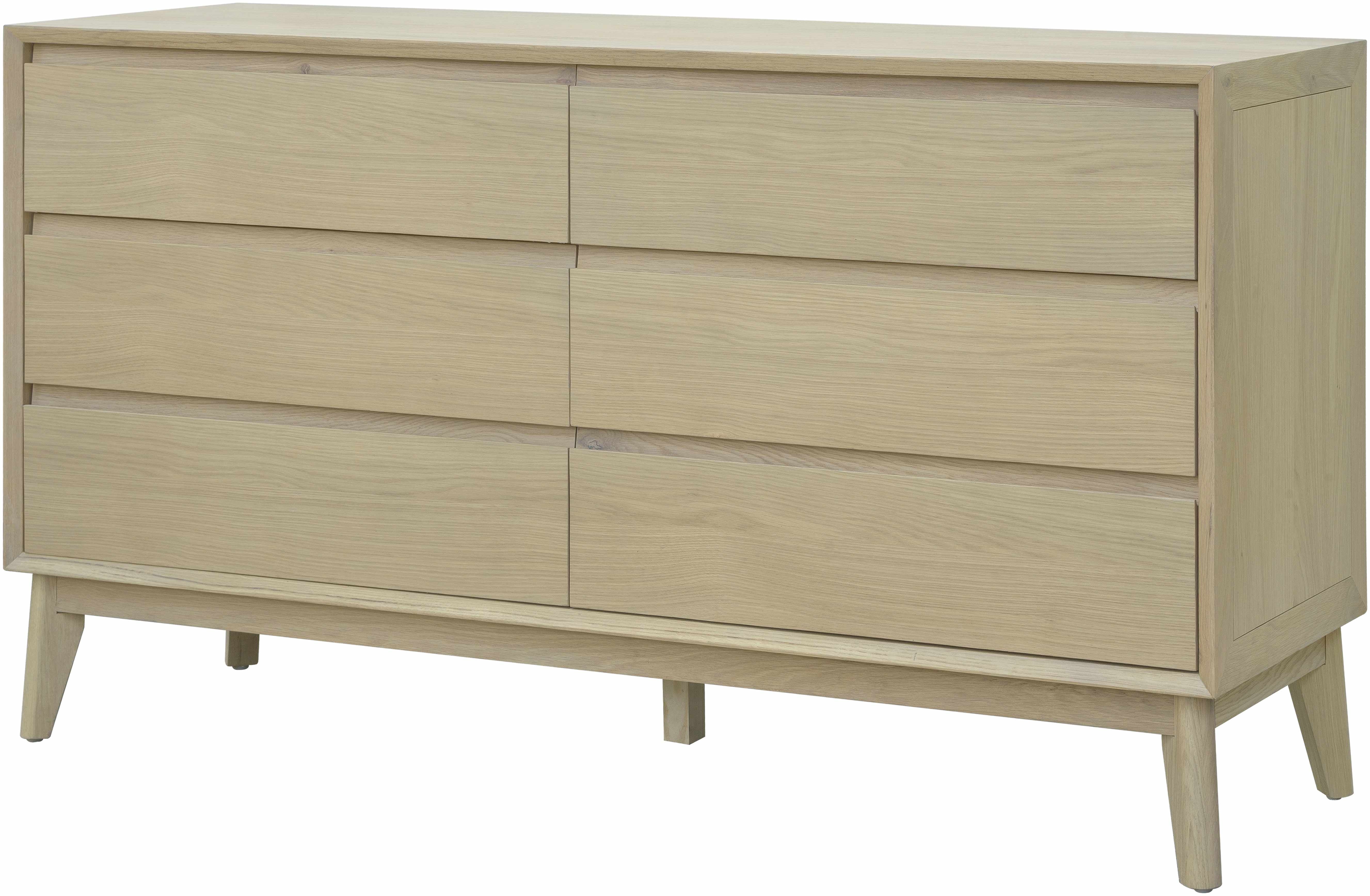 The Oakwood Dresser