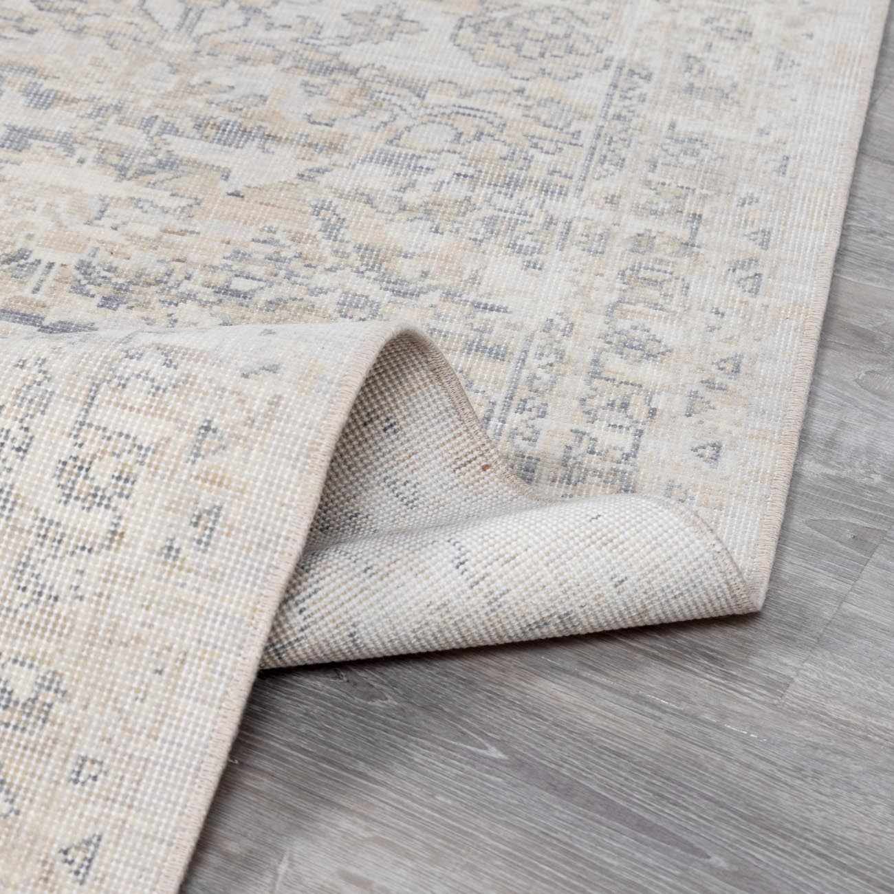The Cassiane Wool Rug
