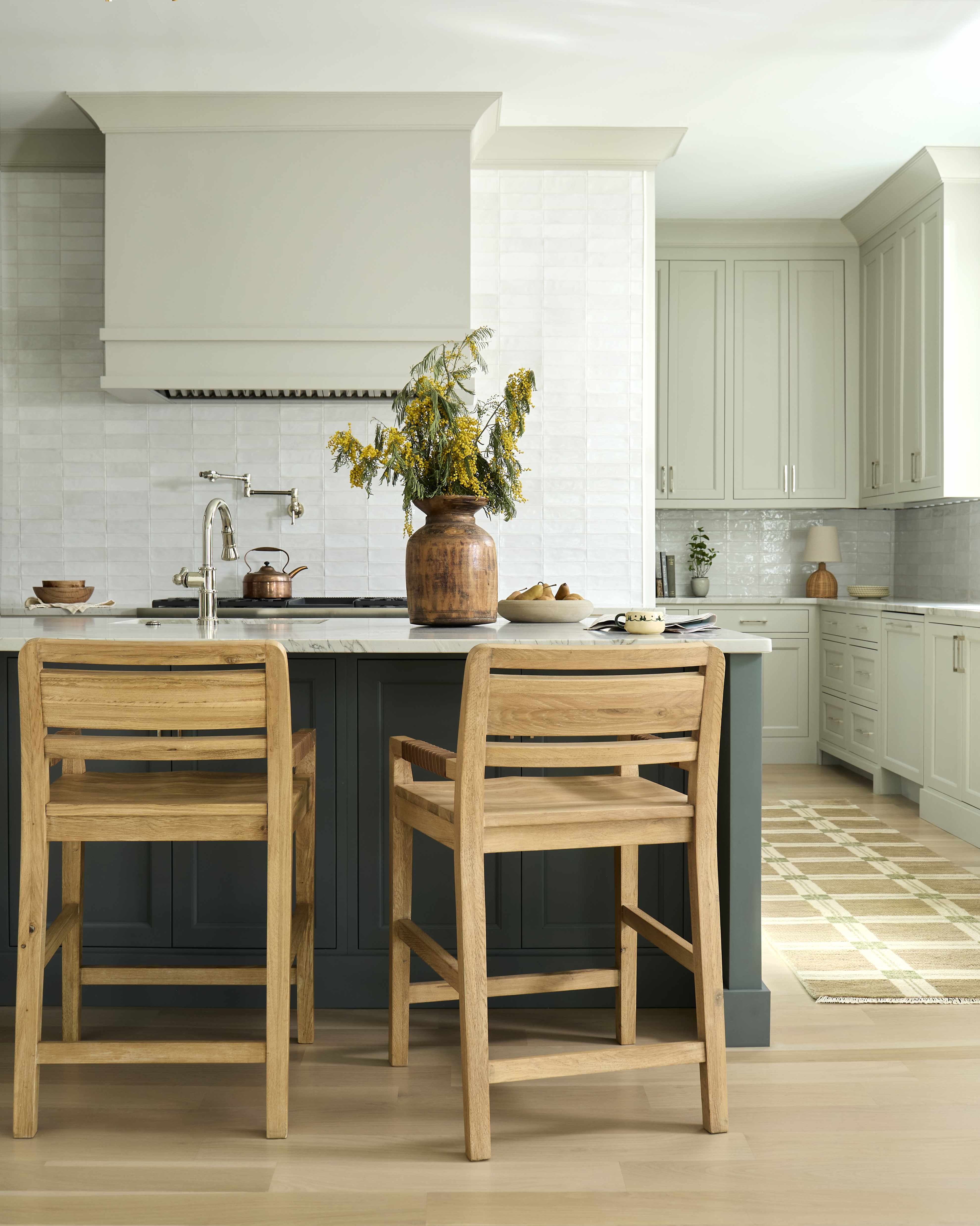 The Hudson Stool