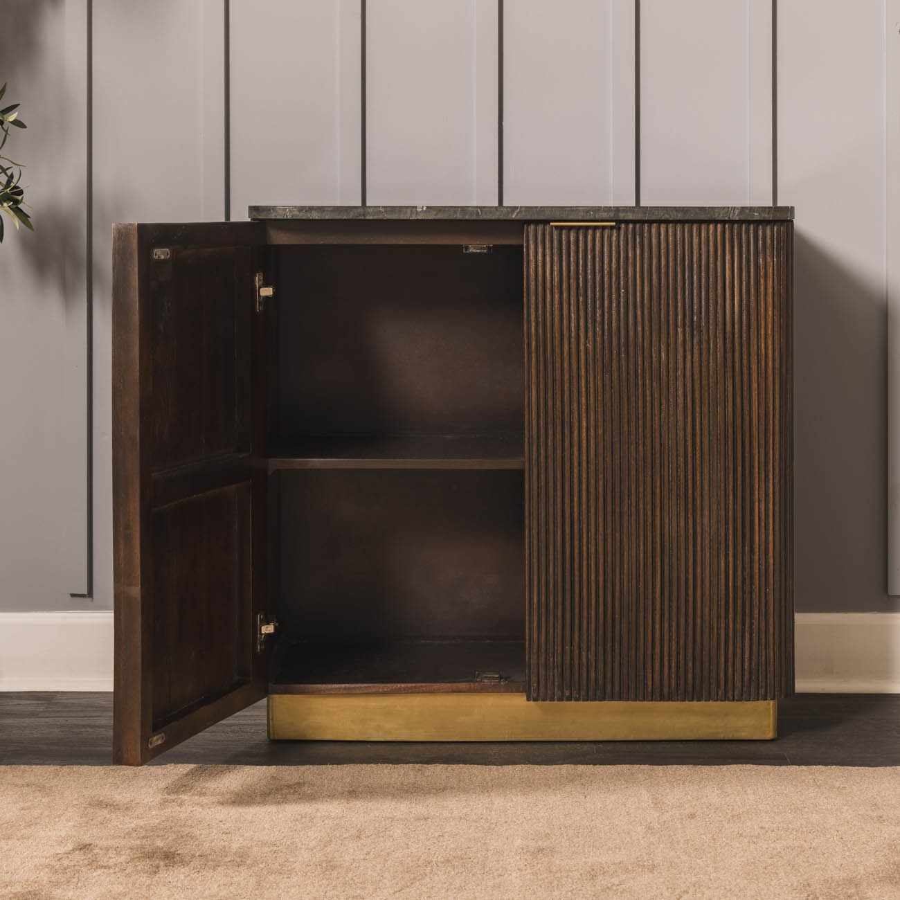 The Beekman Cabinet