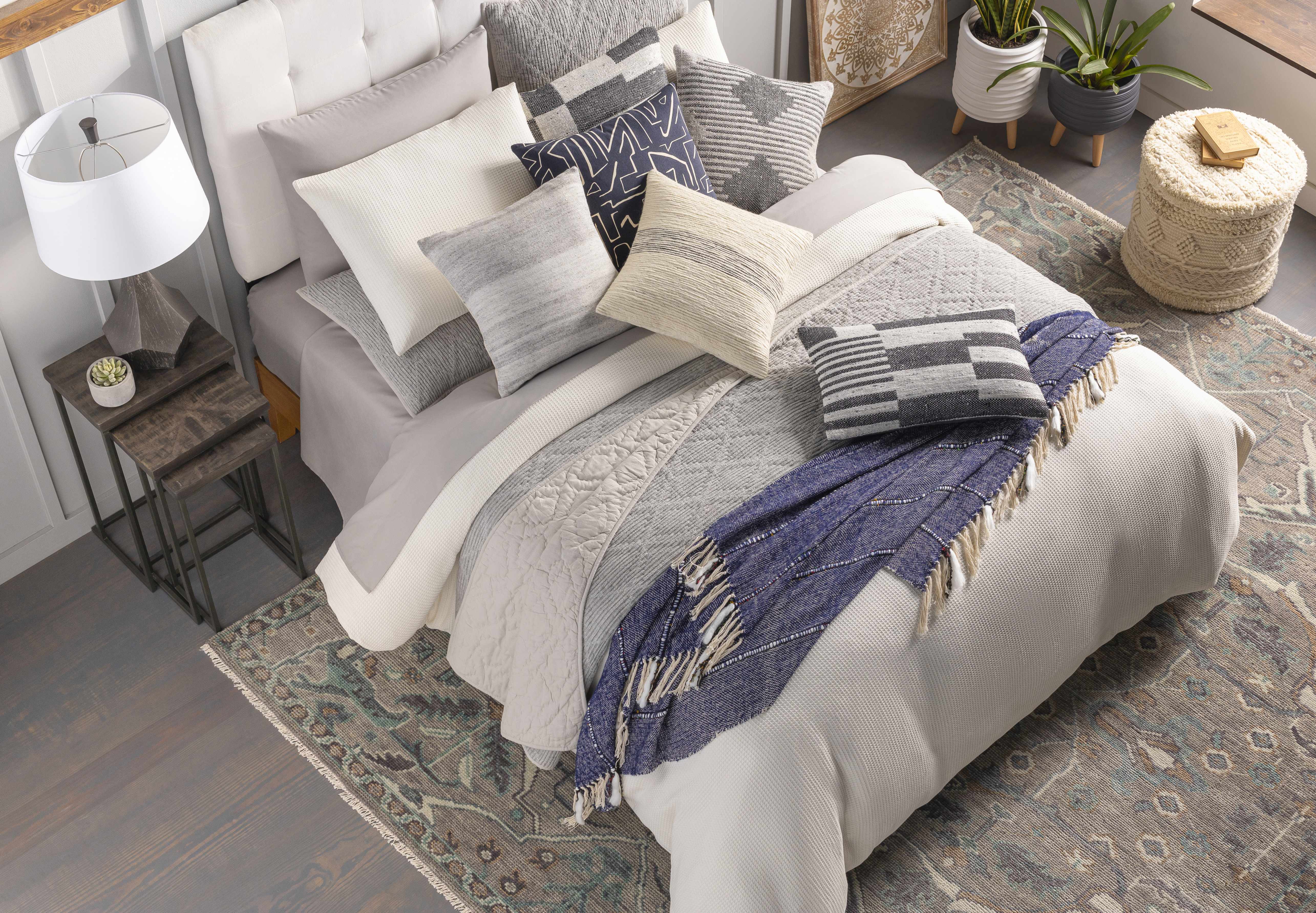 The Harcourt Pillow