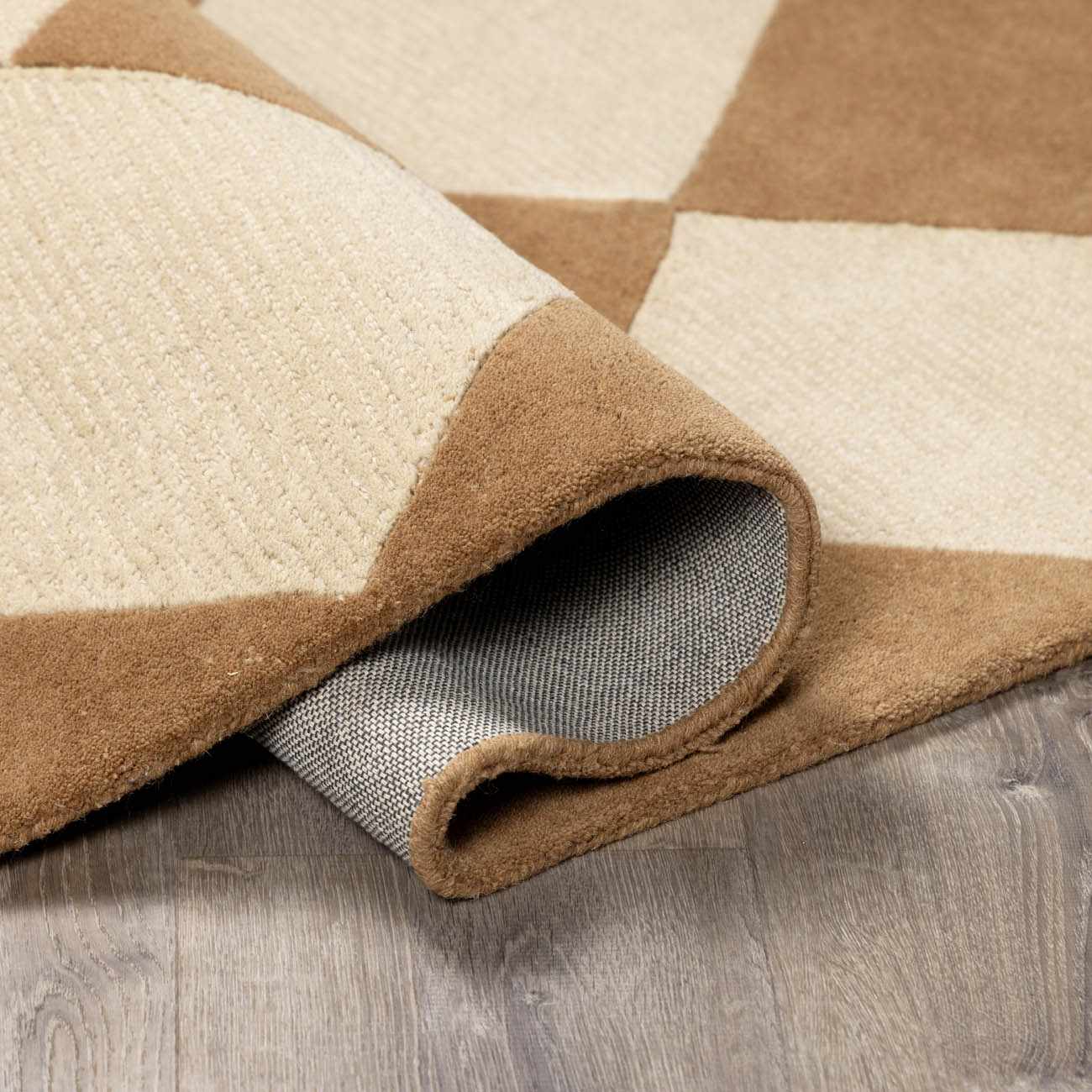 Aradia Area Rug