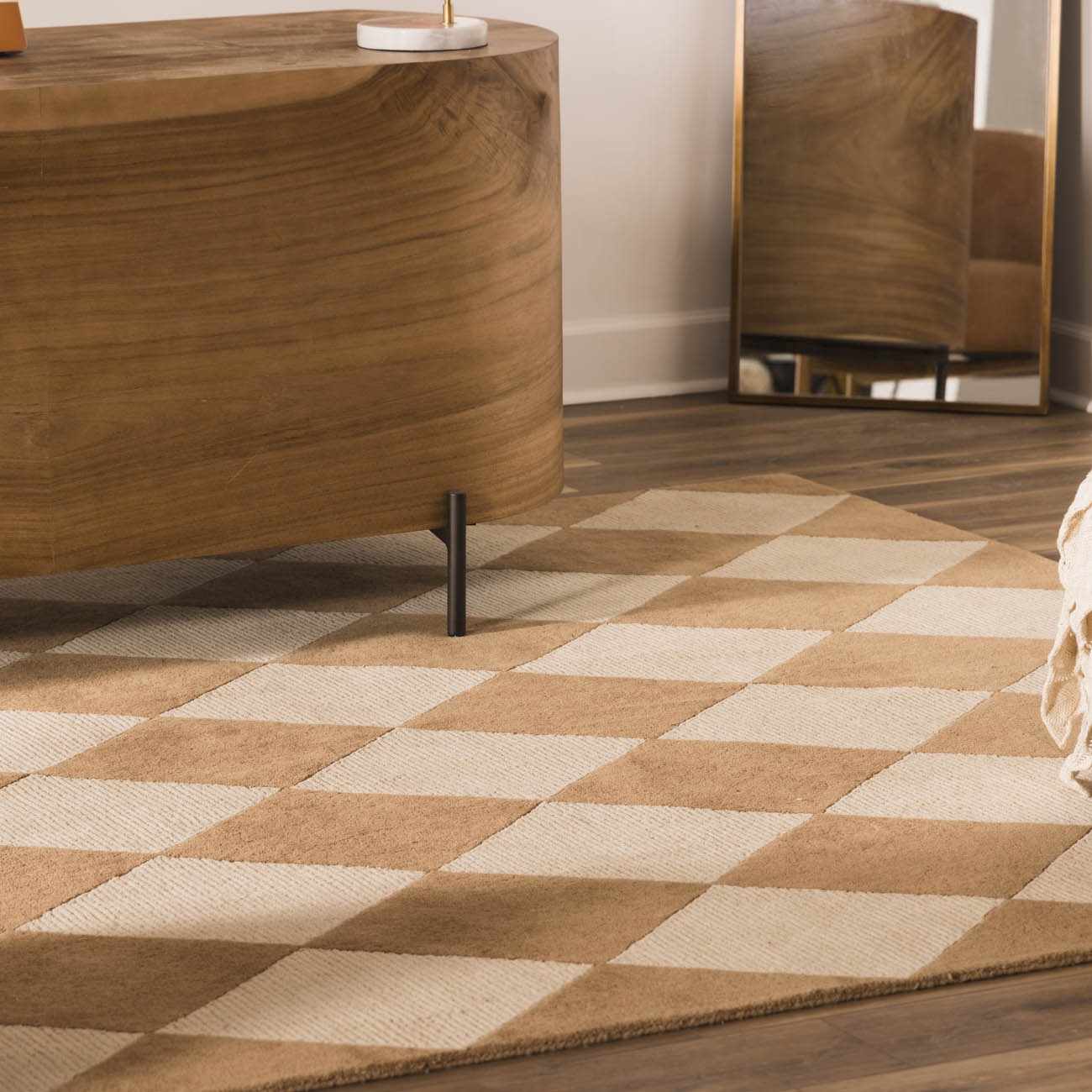 Aradia Area Rug