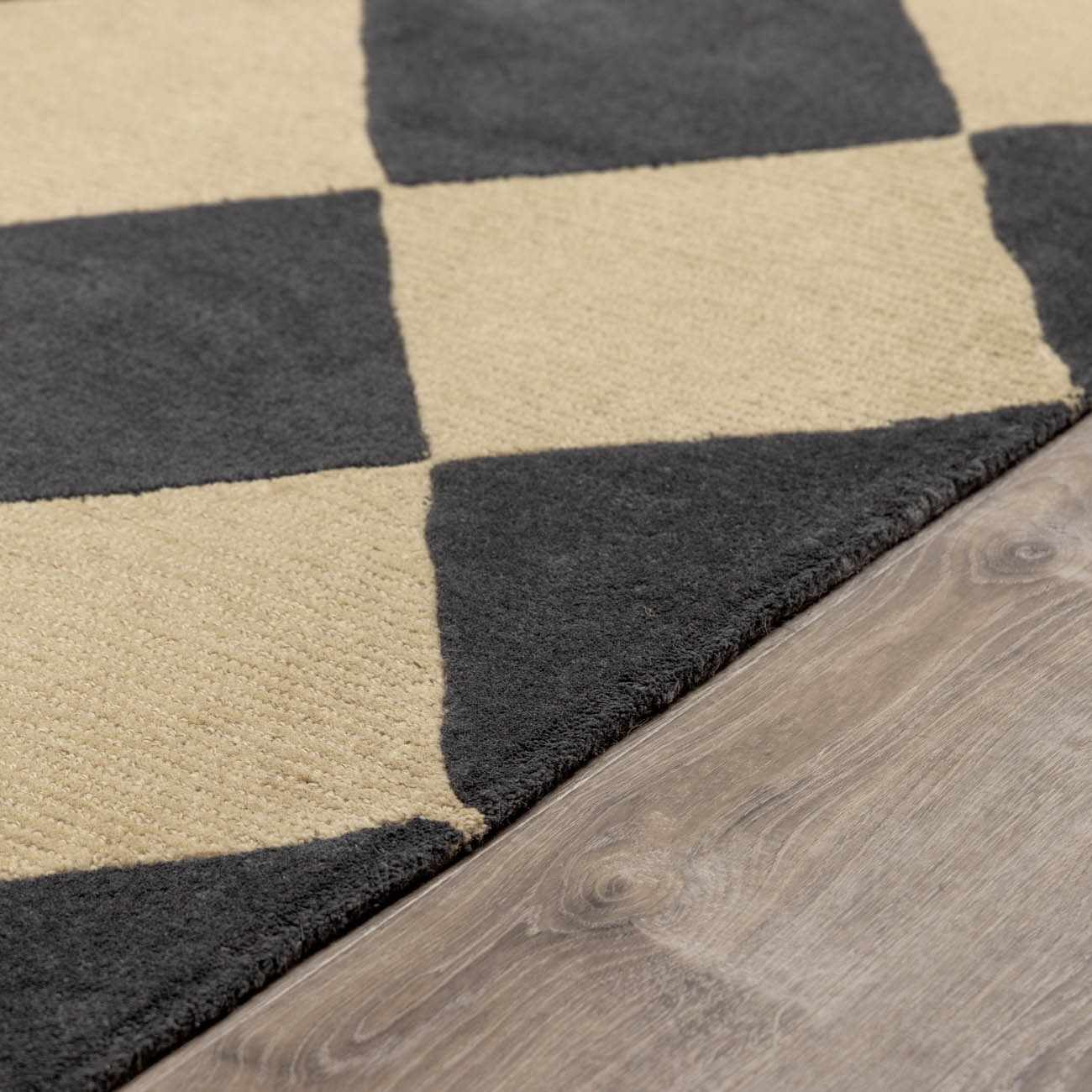 Aradia Area Rug
