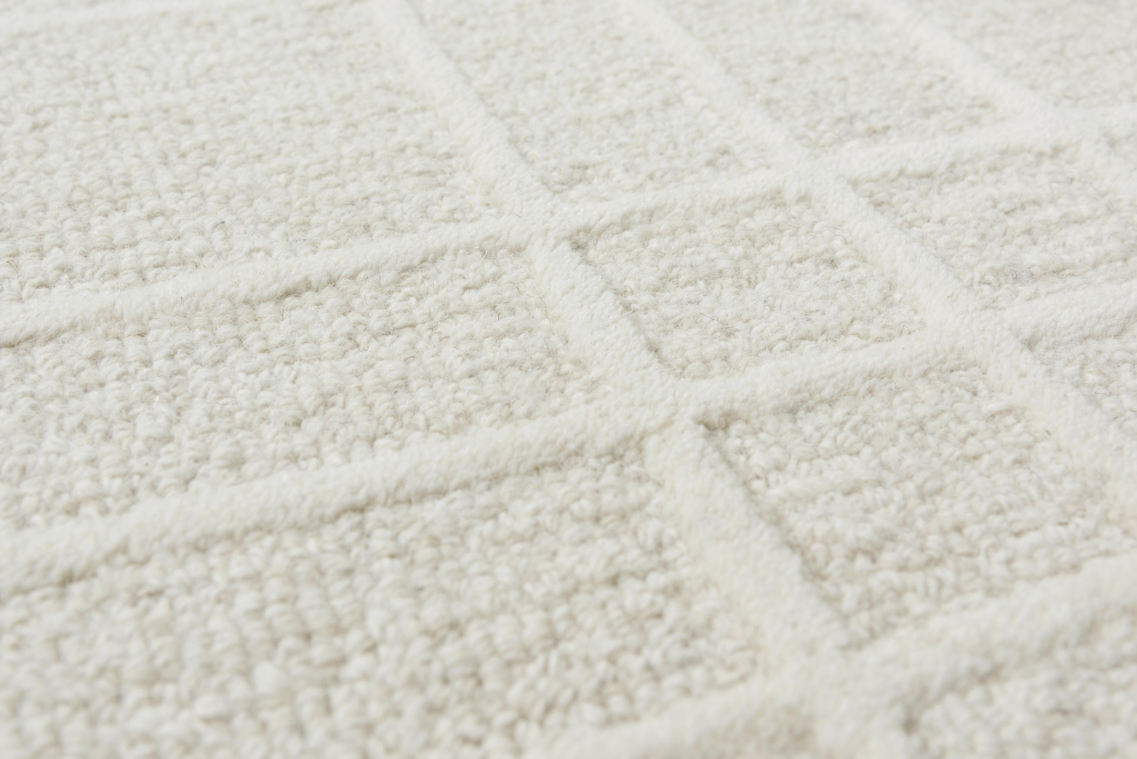 A07101 Area Rug