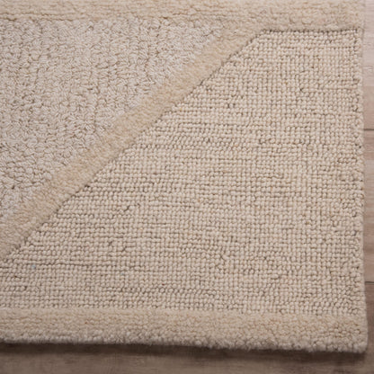 A07201 Area Rug