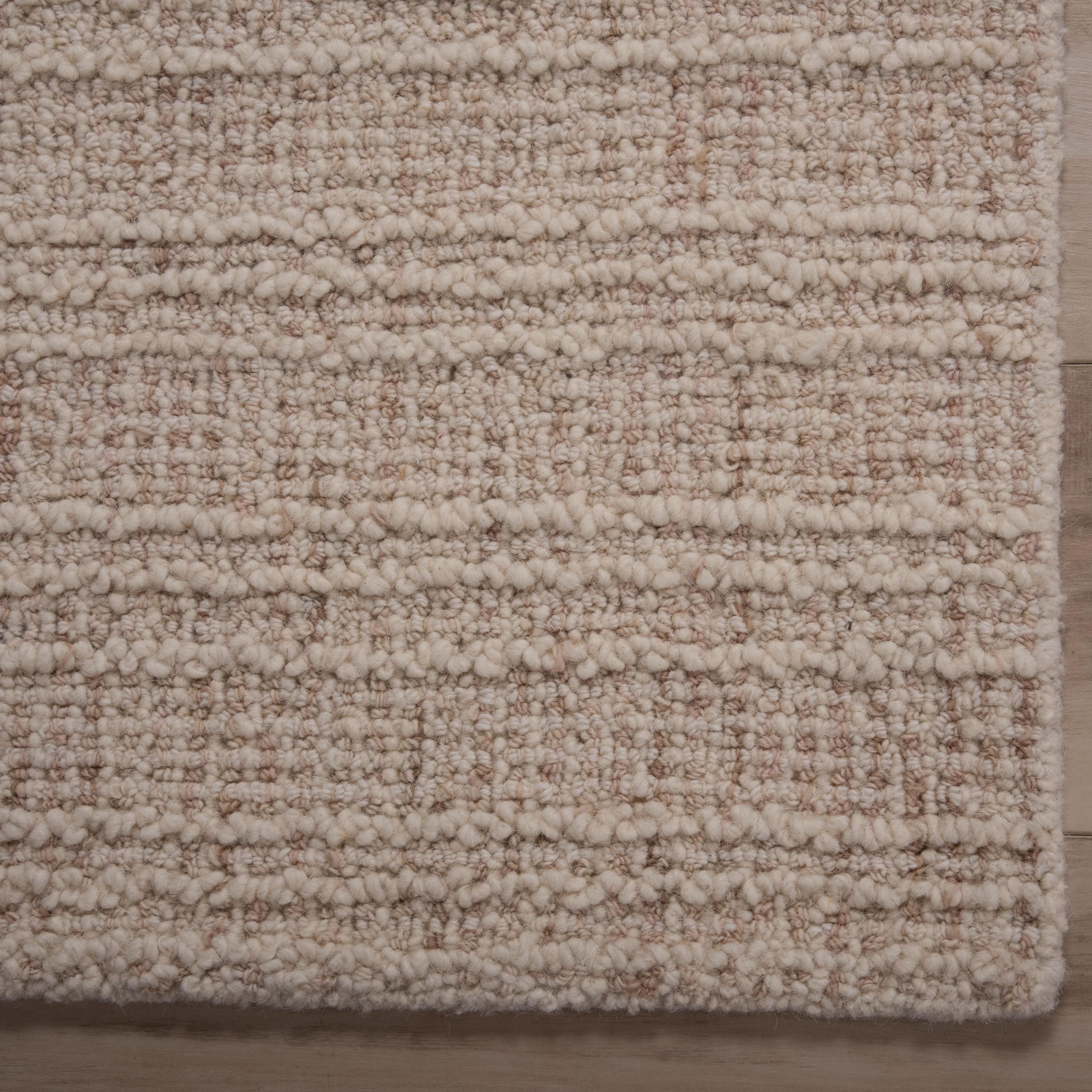 A07202 Area Rug