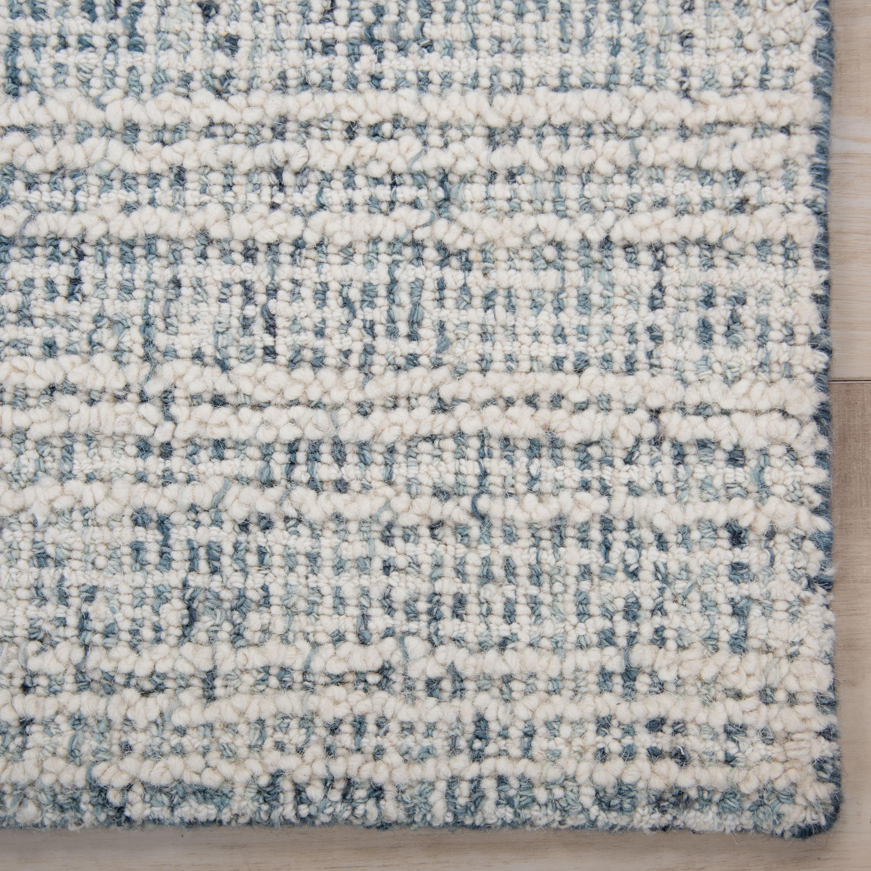 A07205 Area Rug