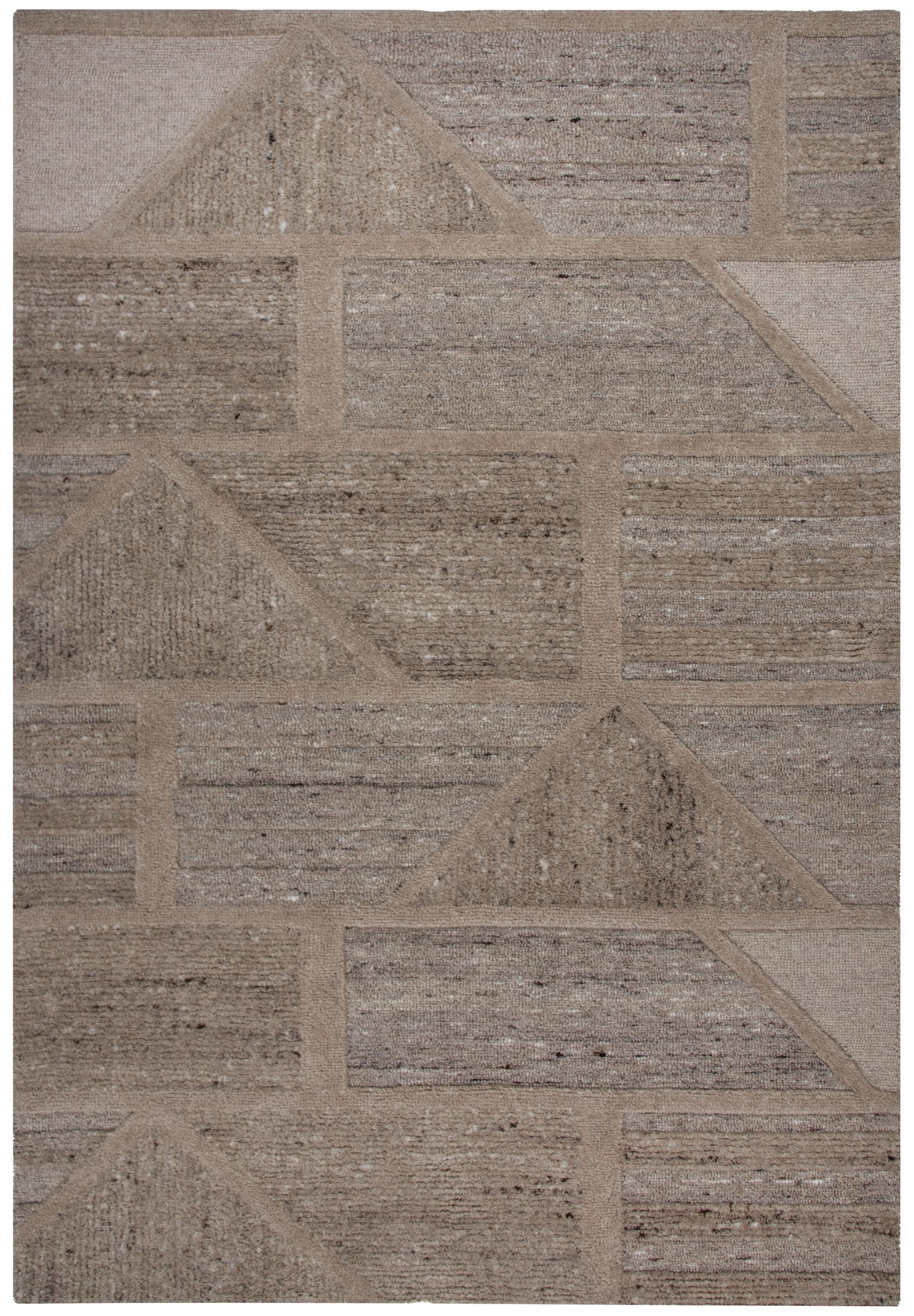 A07211 Area Rug