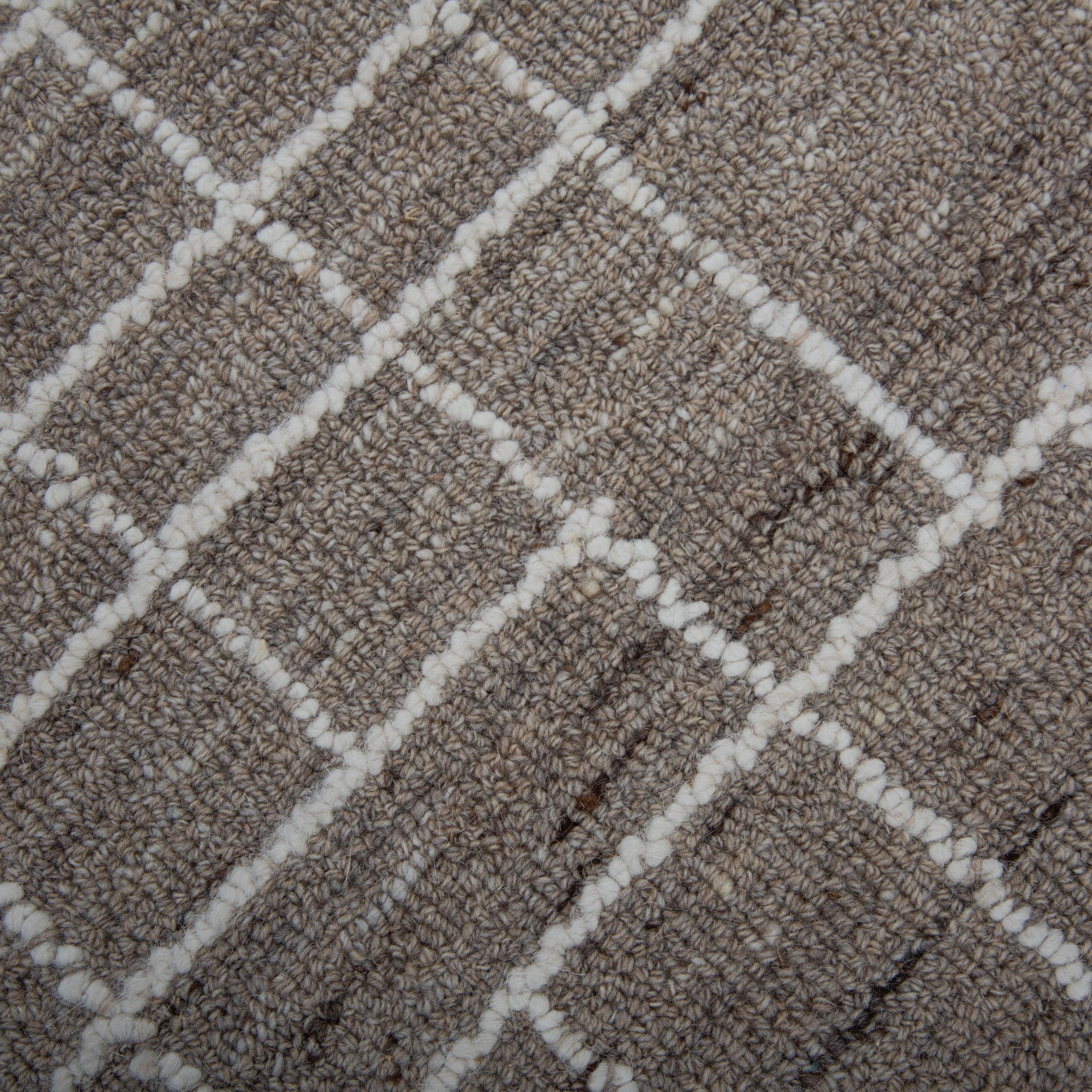 A07217 Area Rug