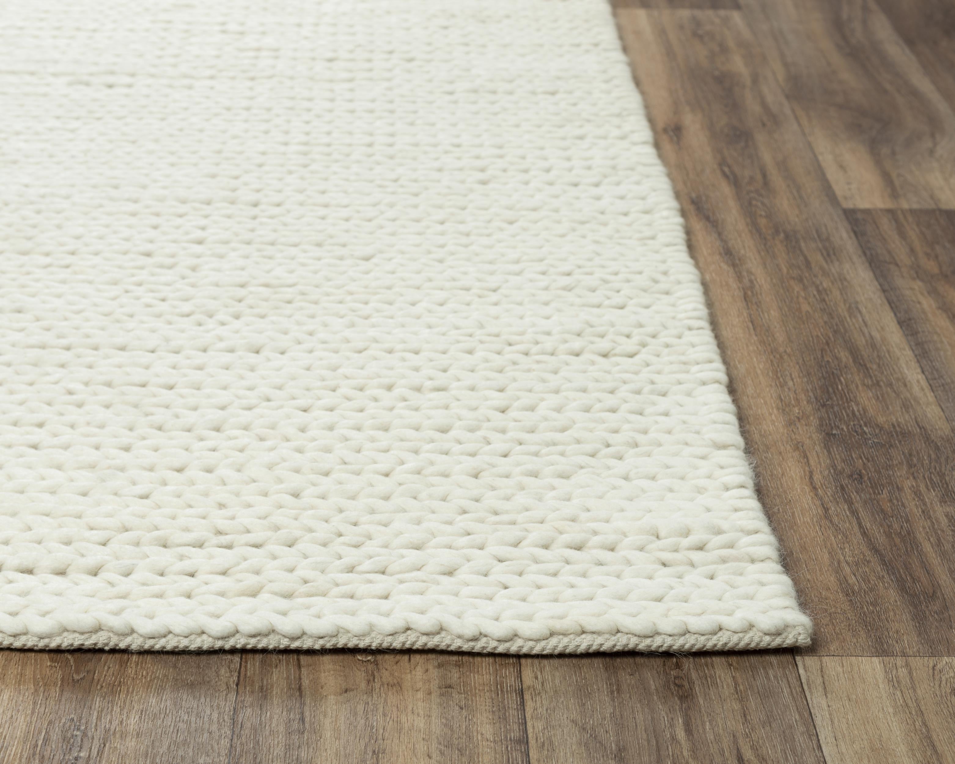 A13990 Area Rug