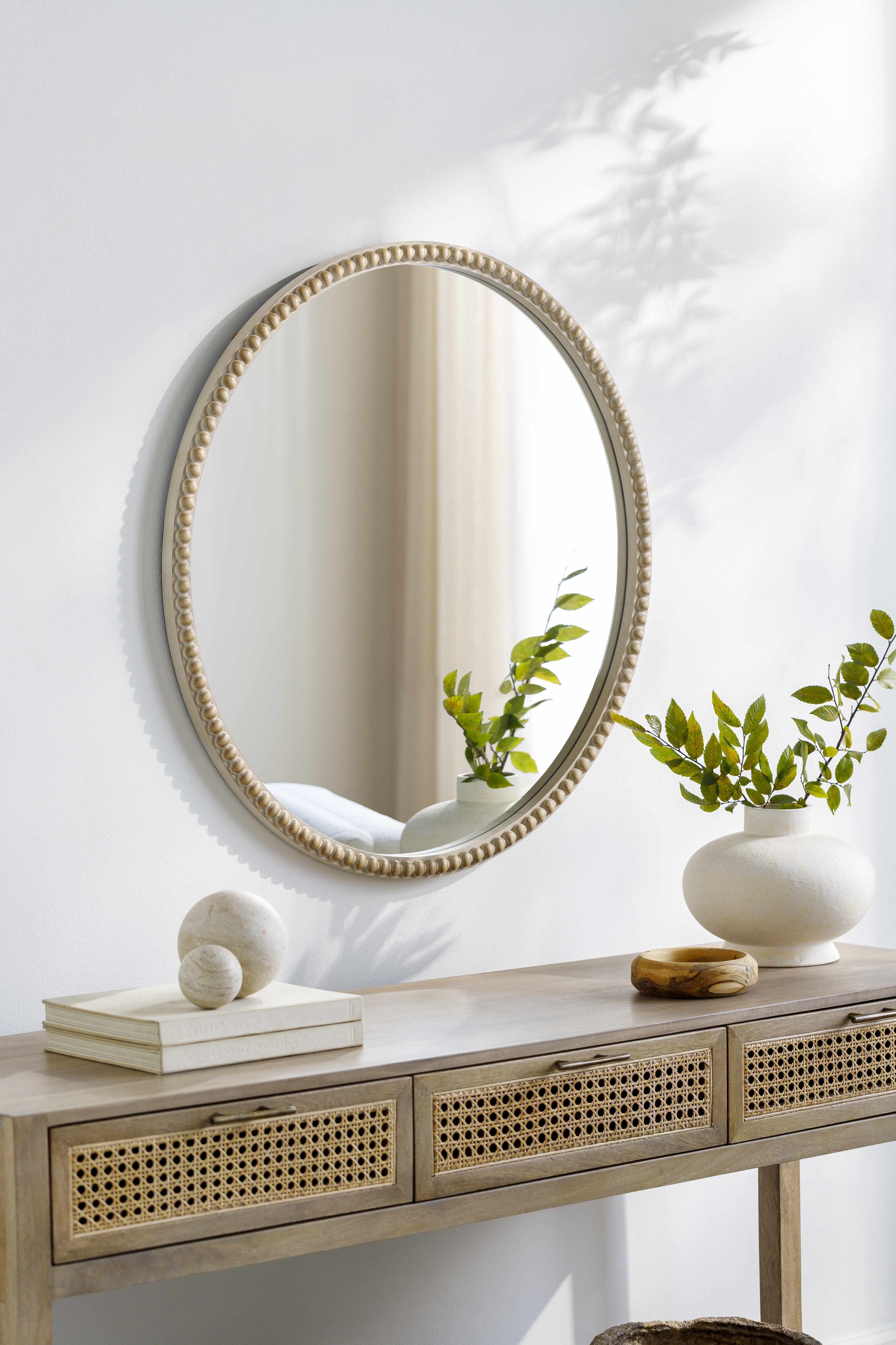 The Pearl Mirror