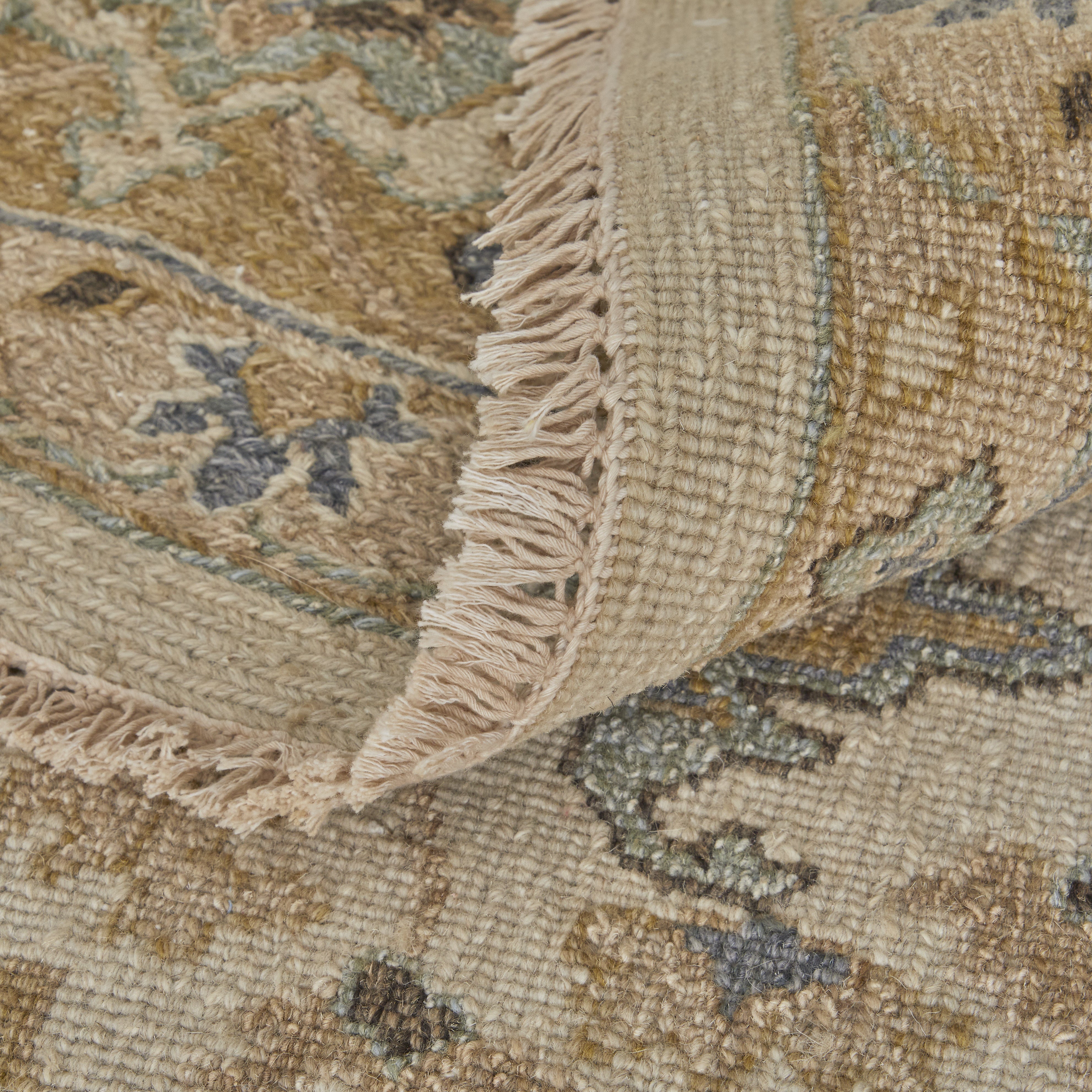 Corbitt Traditional Oriental - Ivory/Gold Area Rug