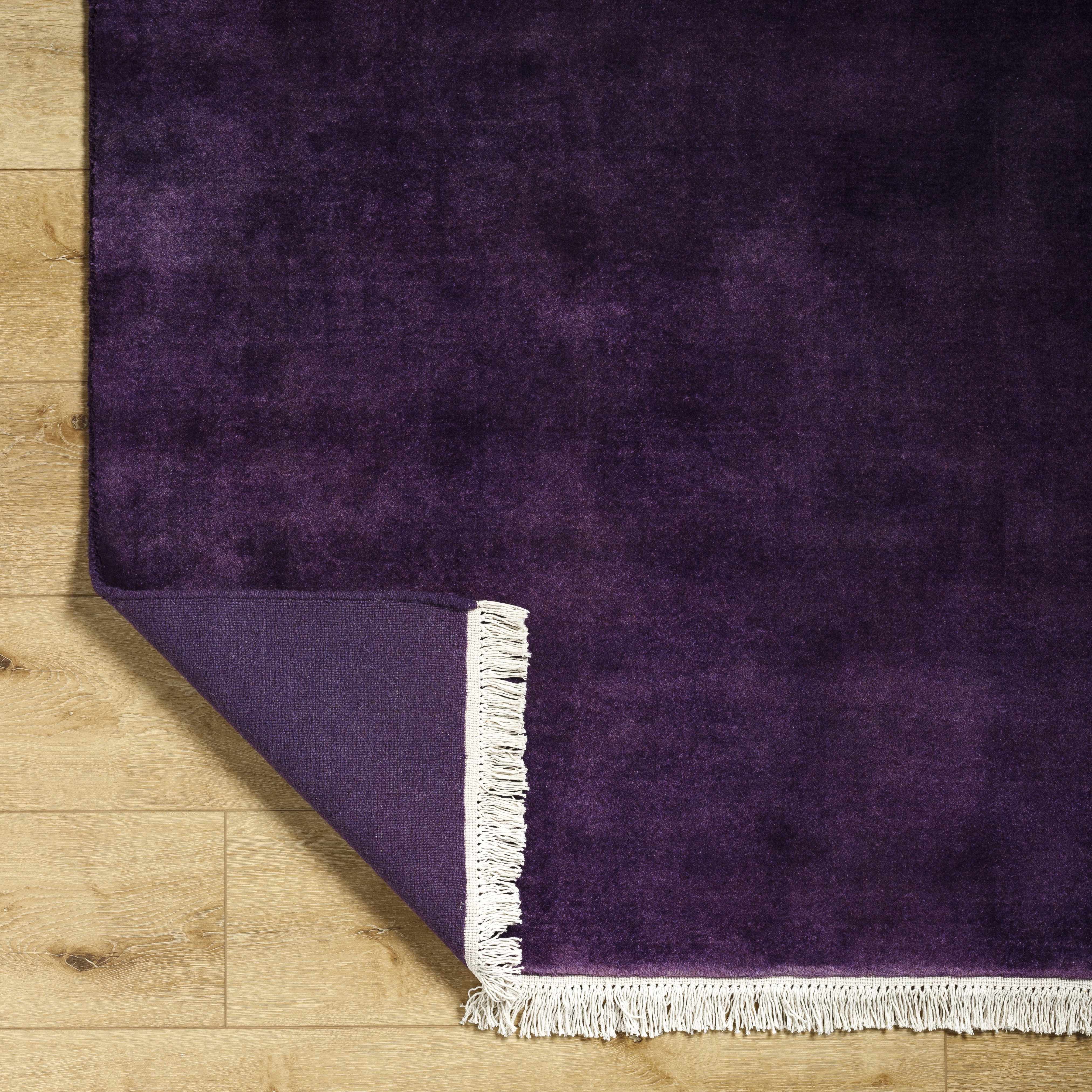 Mesmerizing Solid Dark Plum Hand Loomed Wool Area Rug