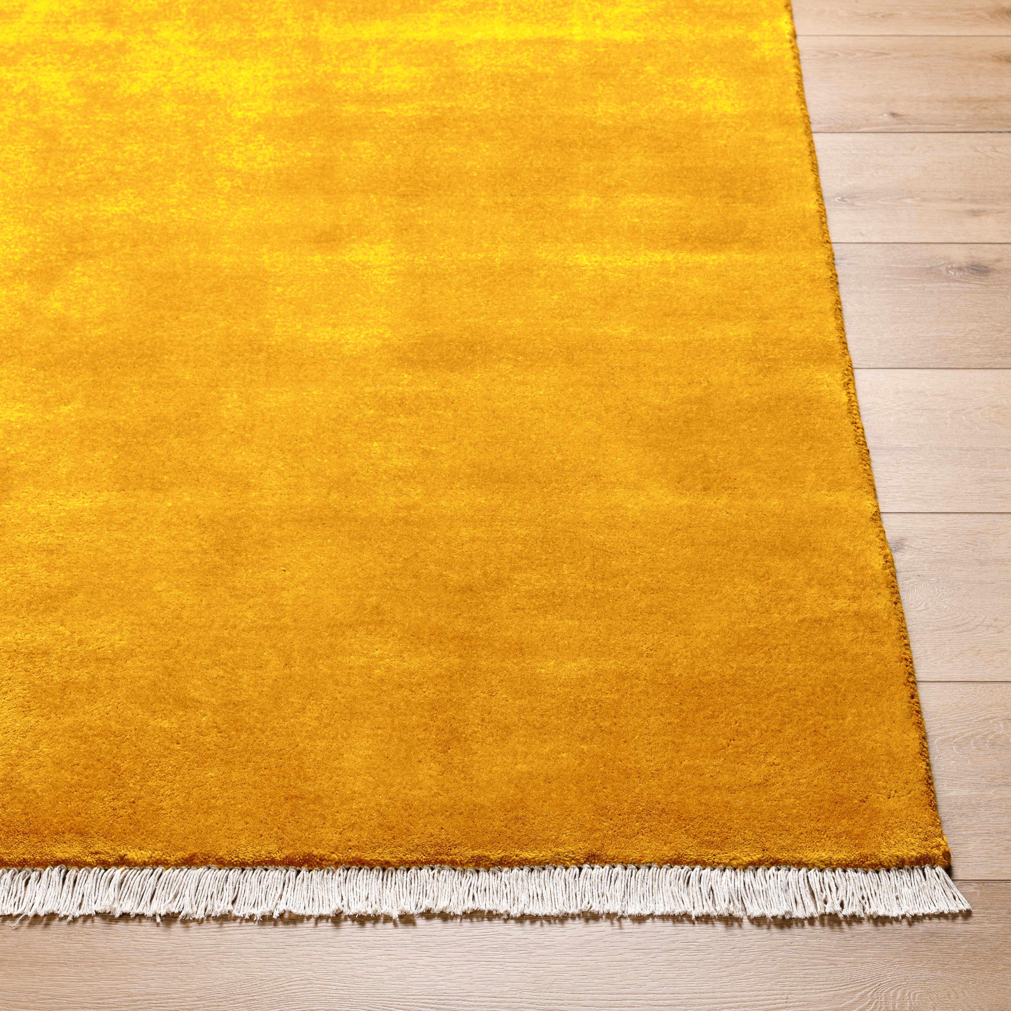 Stunning Solid Hand-Loomed Wool Area Rug