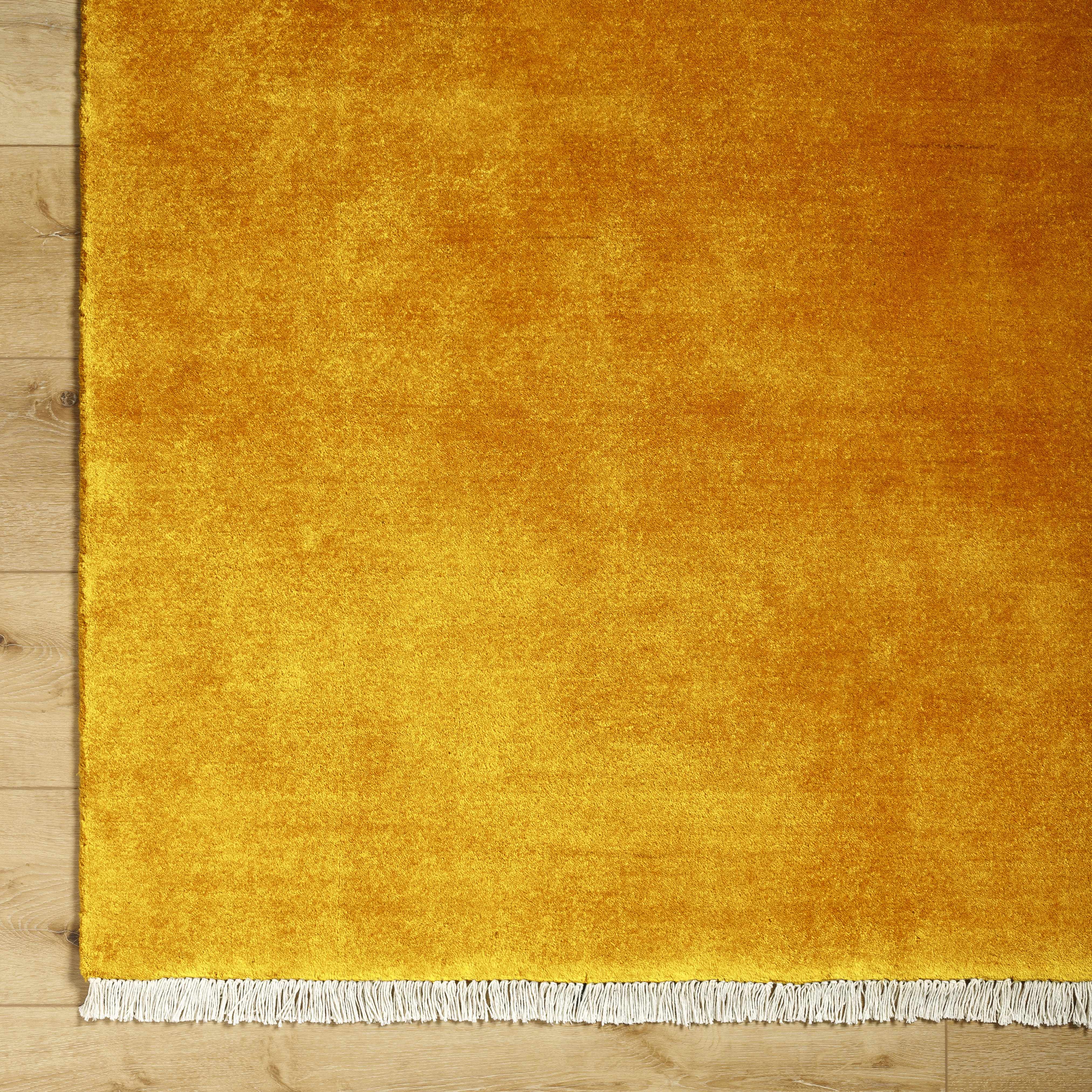 Stunning Solid Hand-Loomed Wool Area Rug