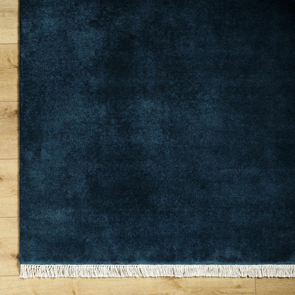 Glamorous Hand Loomed Solid Wool Area Rug
