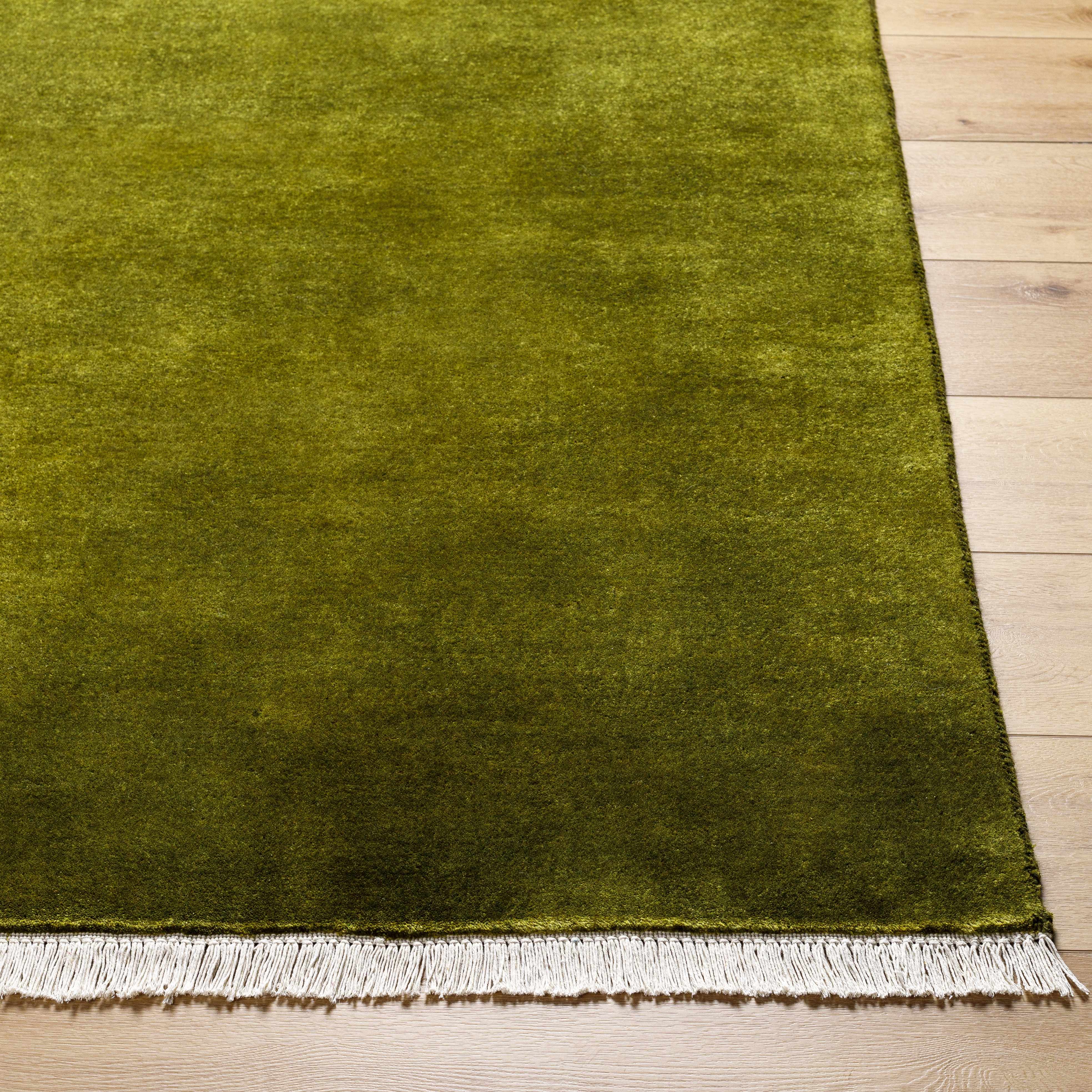 Tranquil Hand Loomed Solid Wool Area Rug