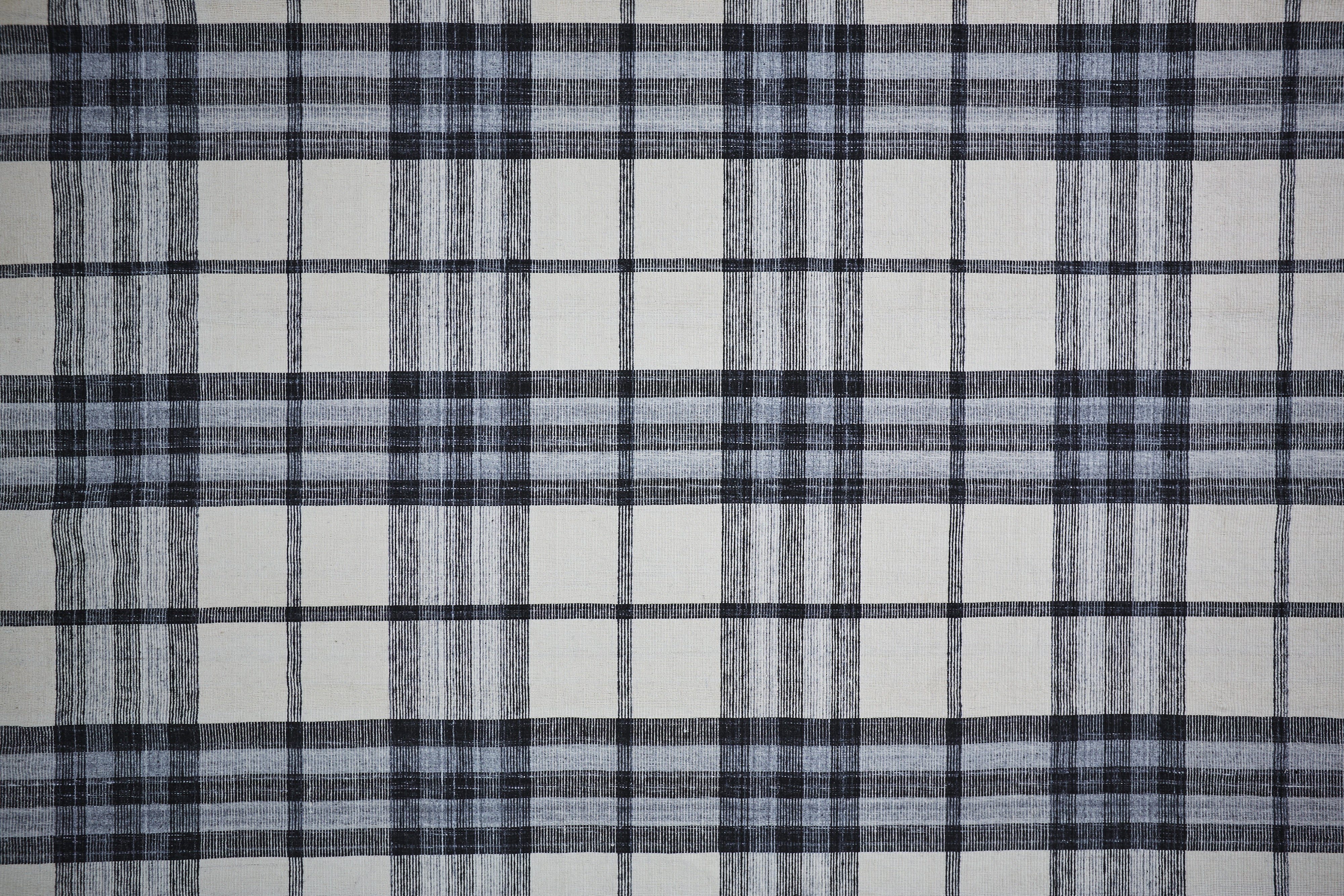 Crosby Transitional Plaid - Ivory/Blue/Black
