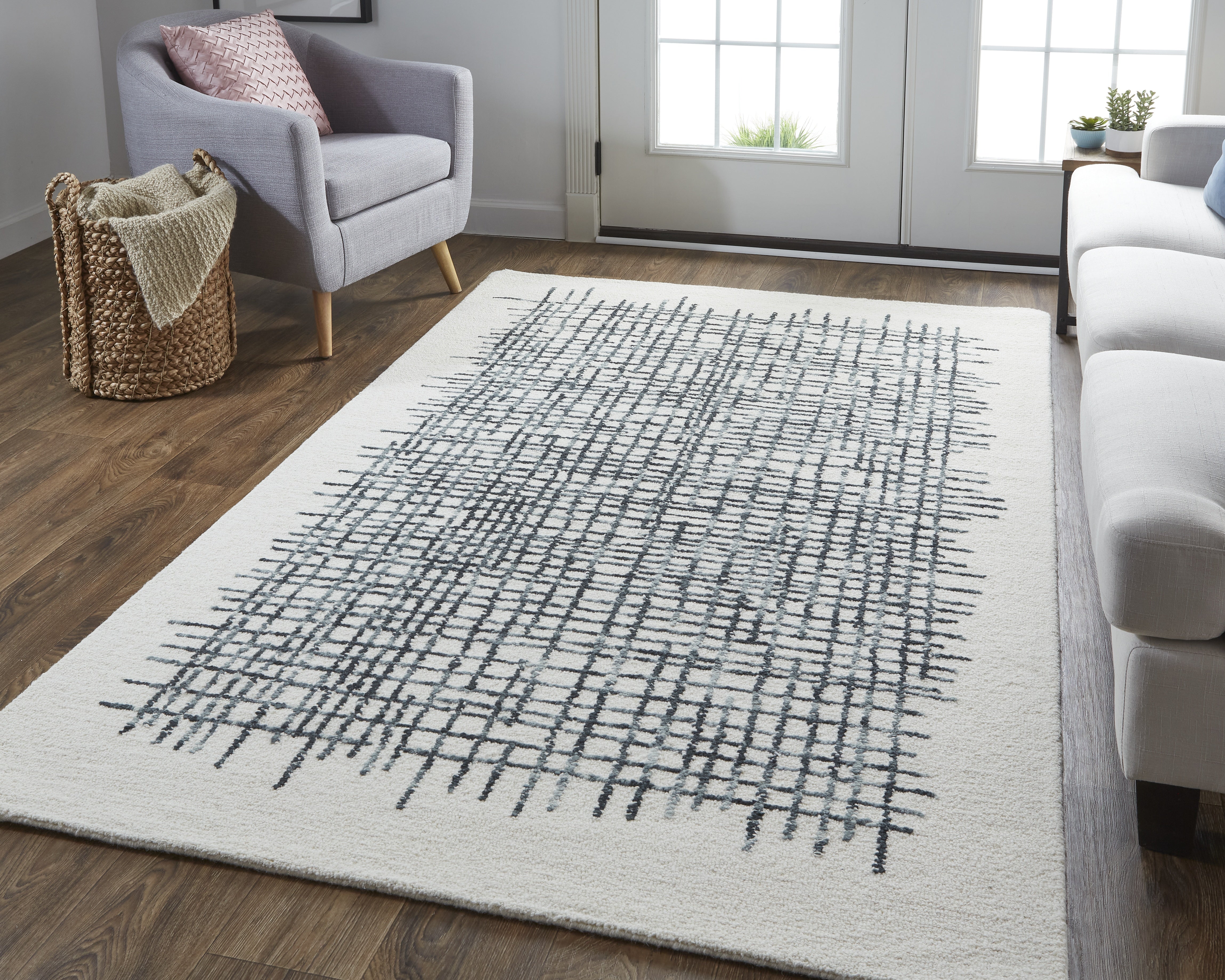 Maddox Transitional Abstract - Ivory/Gray/Black Area Rug