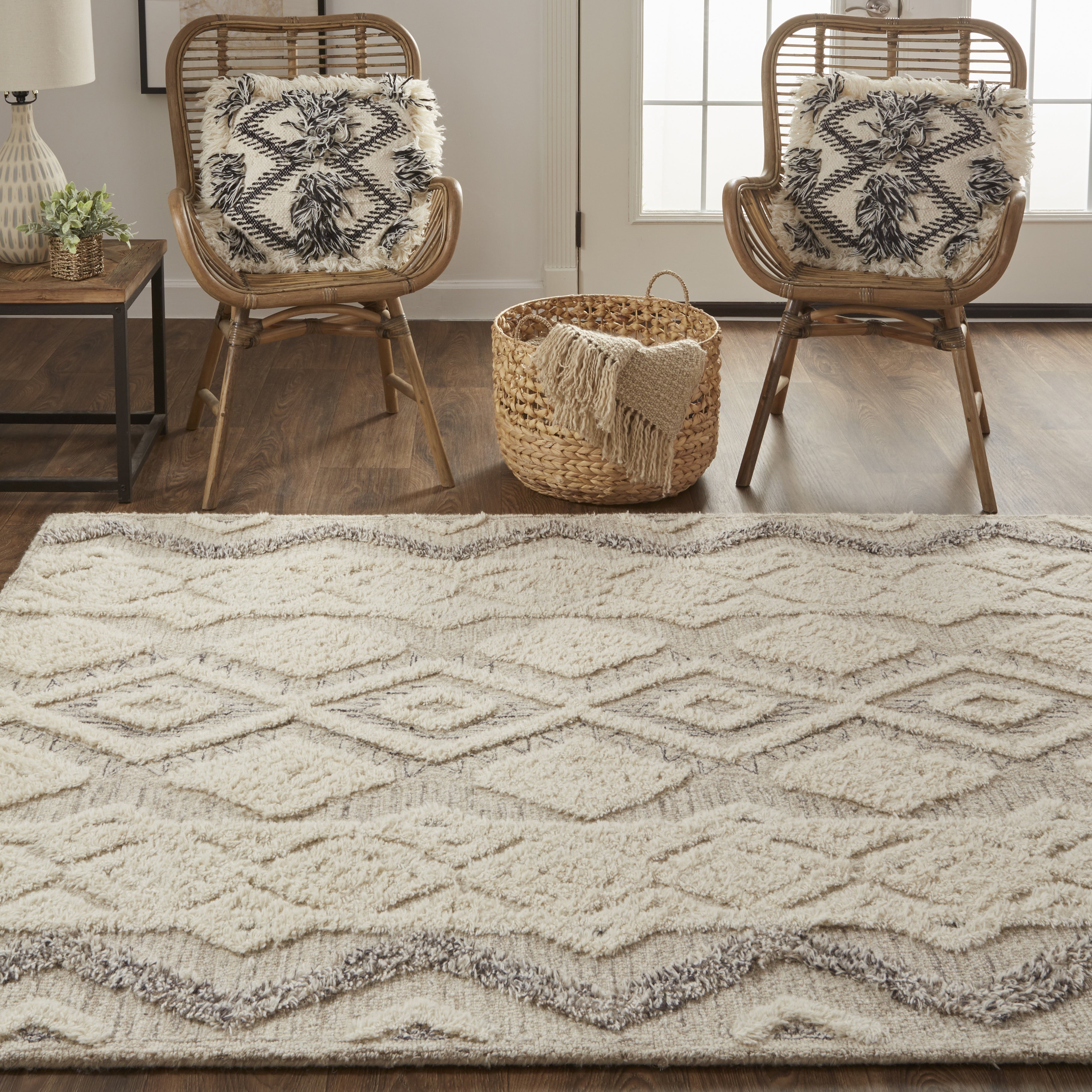 Anica Transitional Geometric - Ivory/Taupe/Gray Area Rug