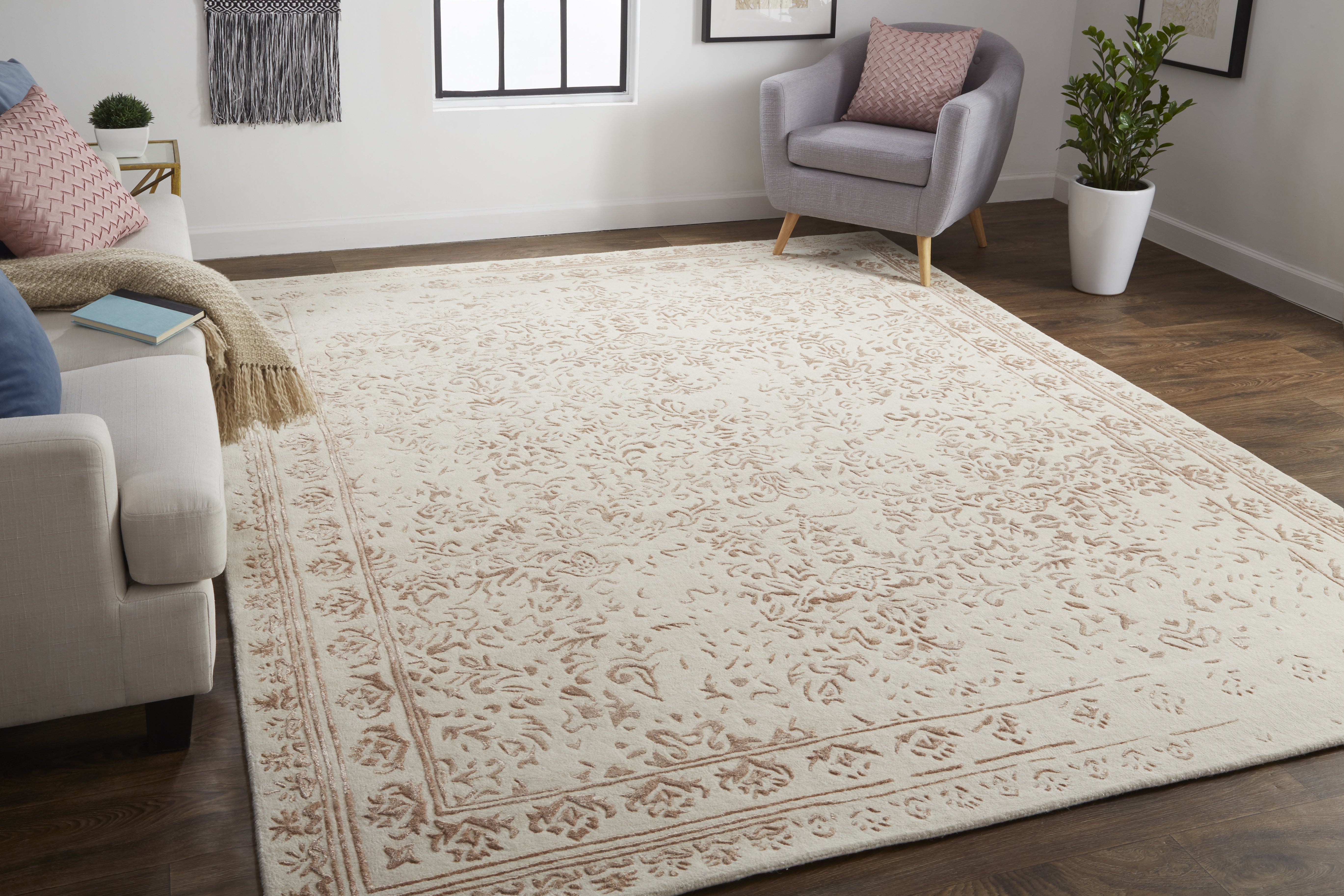 Bella Transitional Oriental - Ivory/Tan/Pink