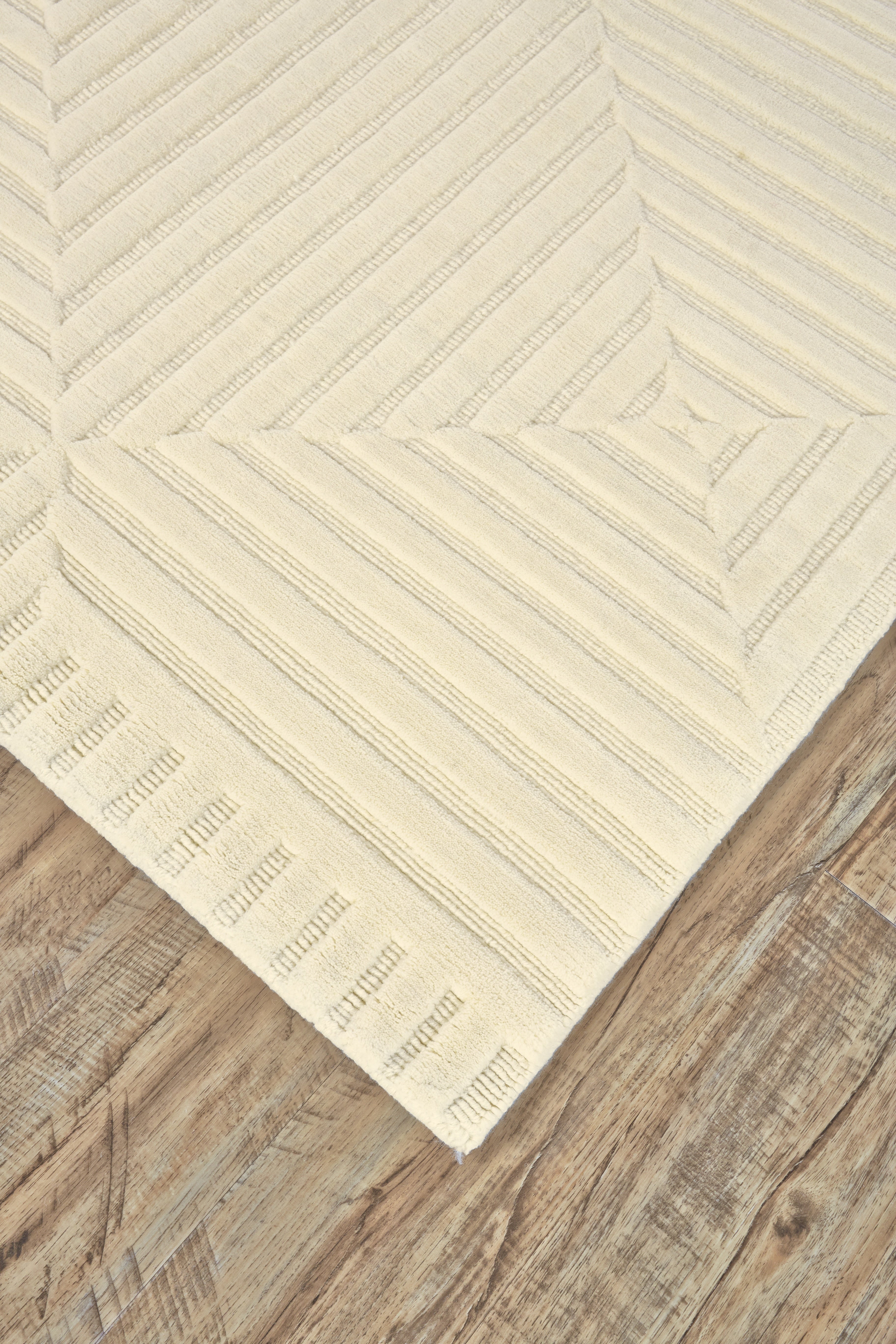 Channels Modern Geometric - Ivory