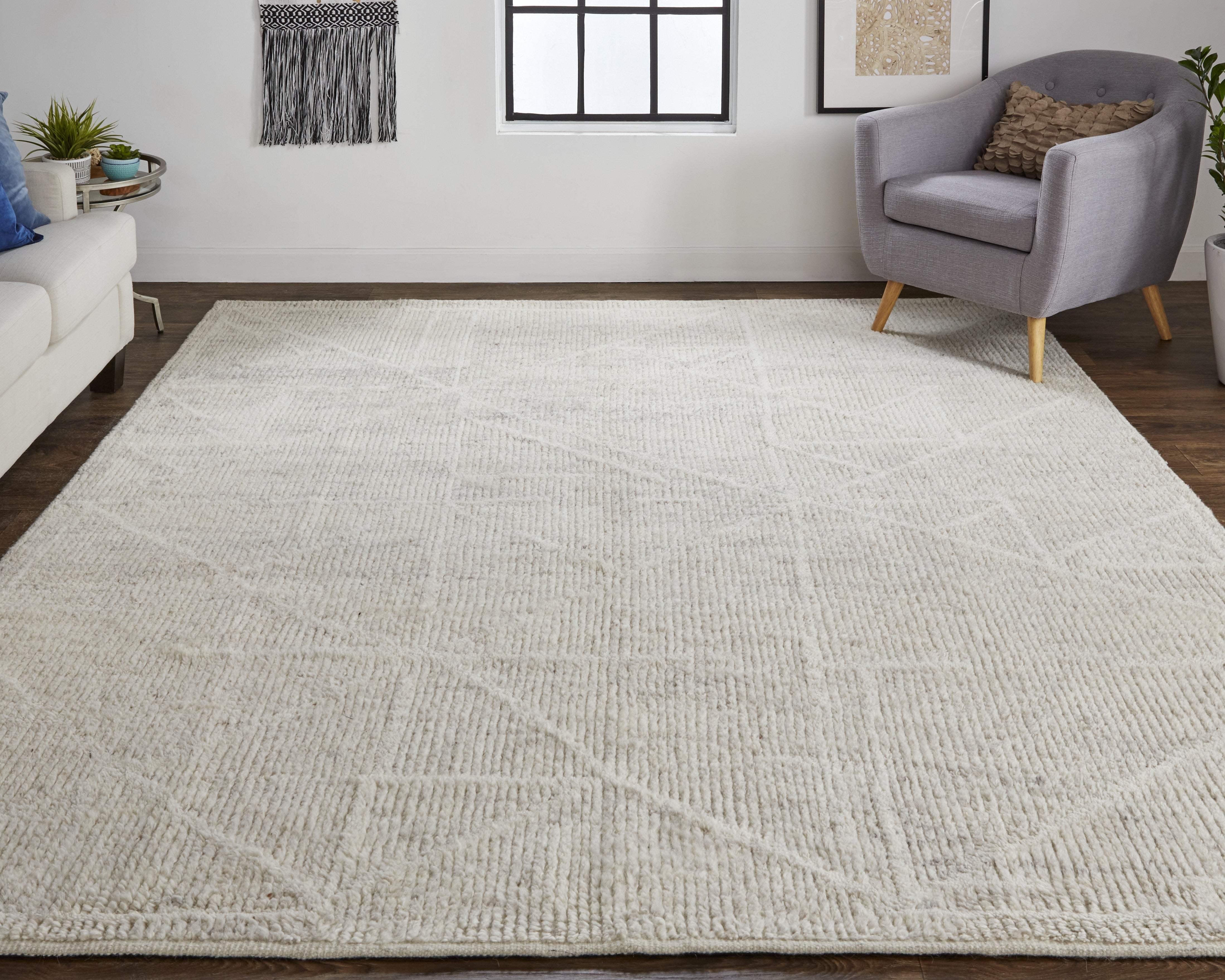 Alford Modern Solid - Ivory/Tan Area Rug