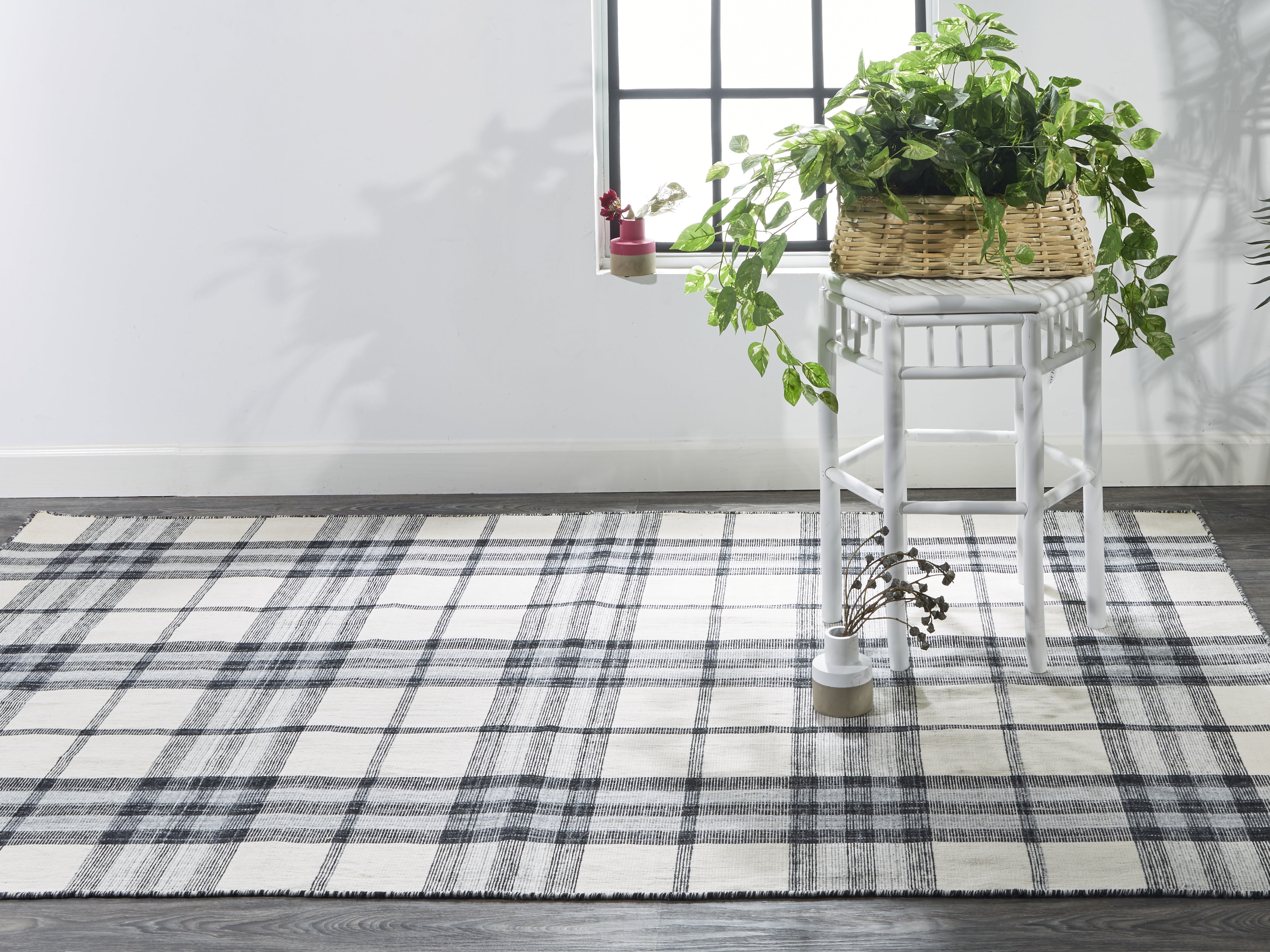 Crosby Transitional Plaid - Ivory/Blue/Black