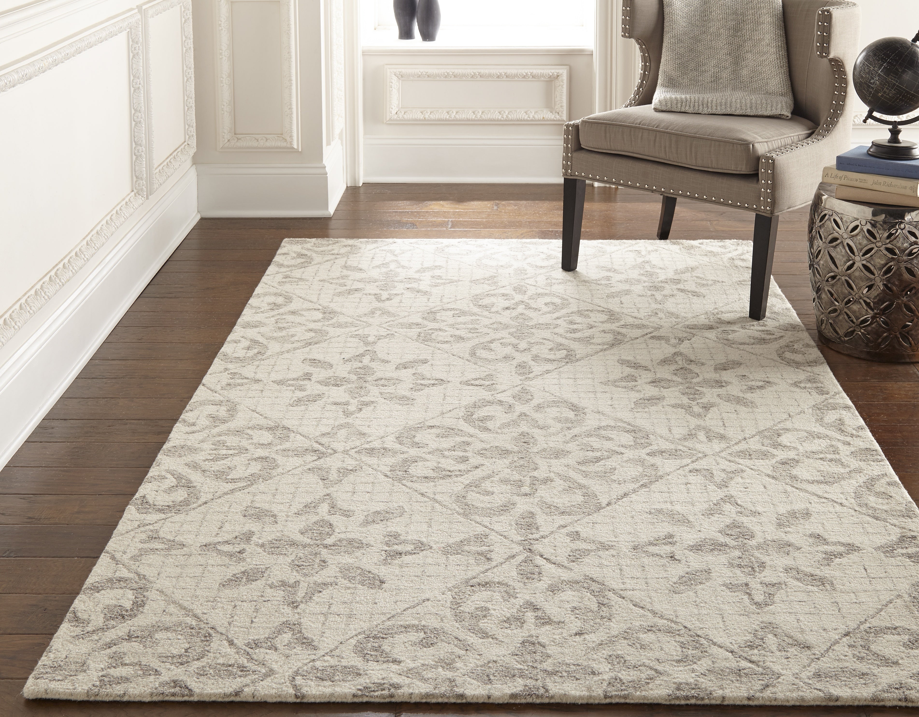 Rhett Transitional Floral & Botanical - Ivory/Gray