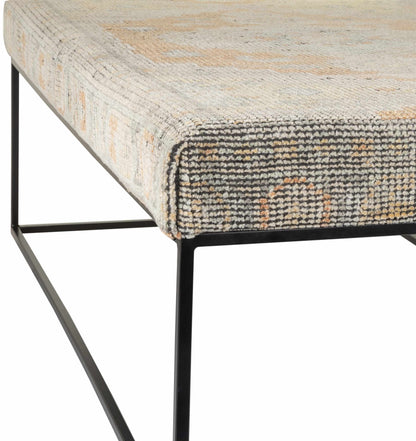 The Aureline Bench