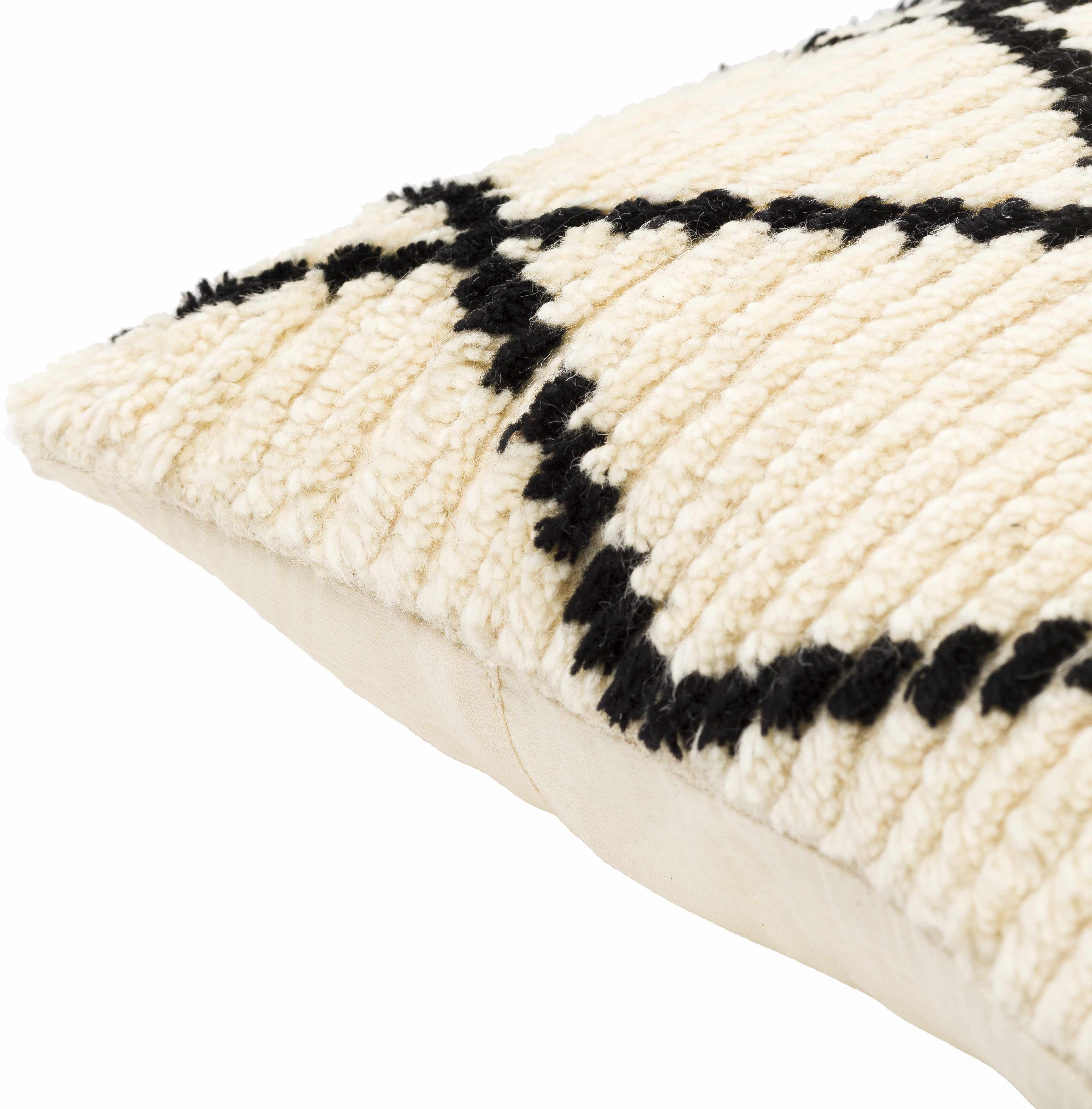 Dallas Deluxe Diamond Pillow - Square