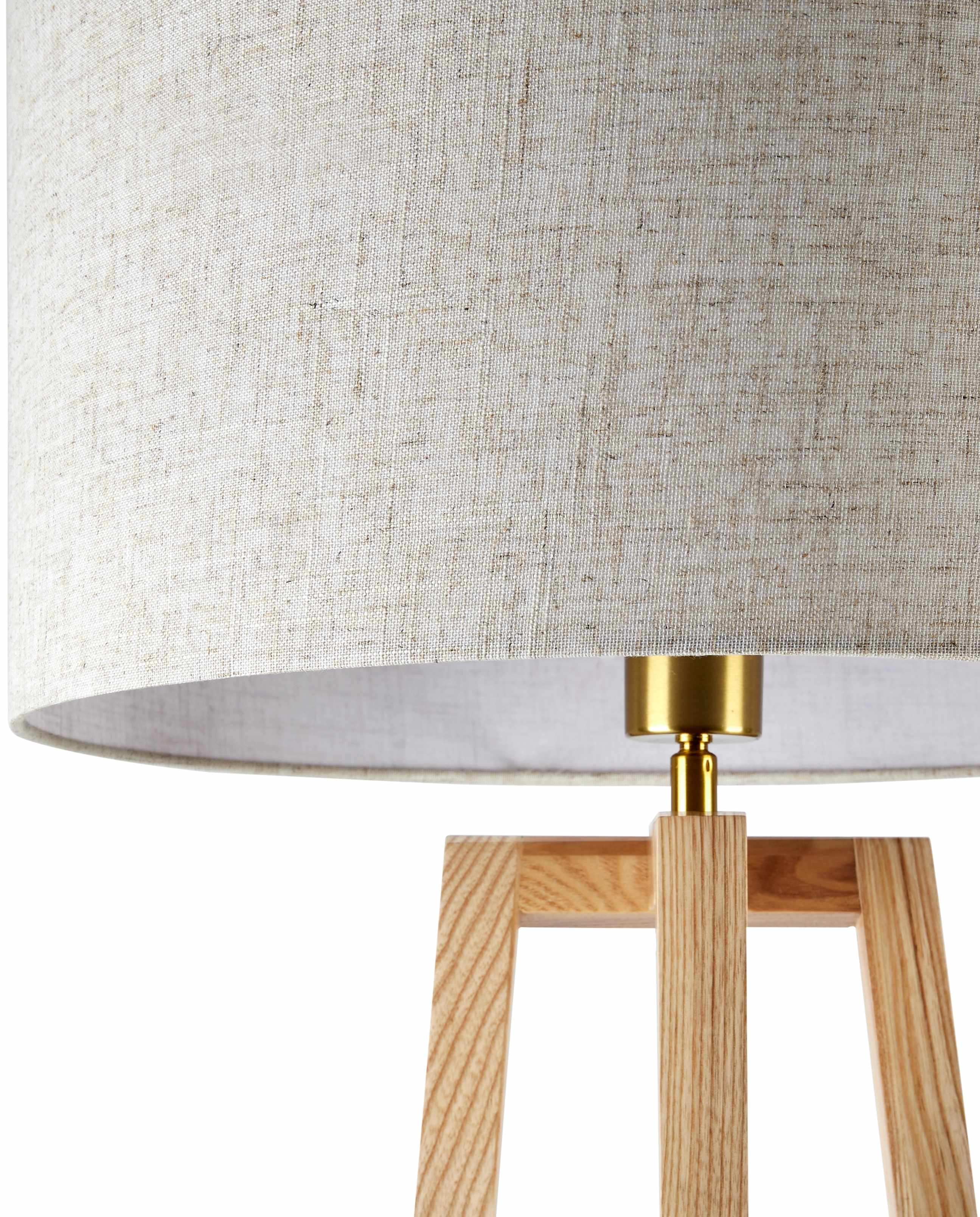 Mecatepec Floor Lamp