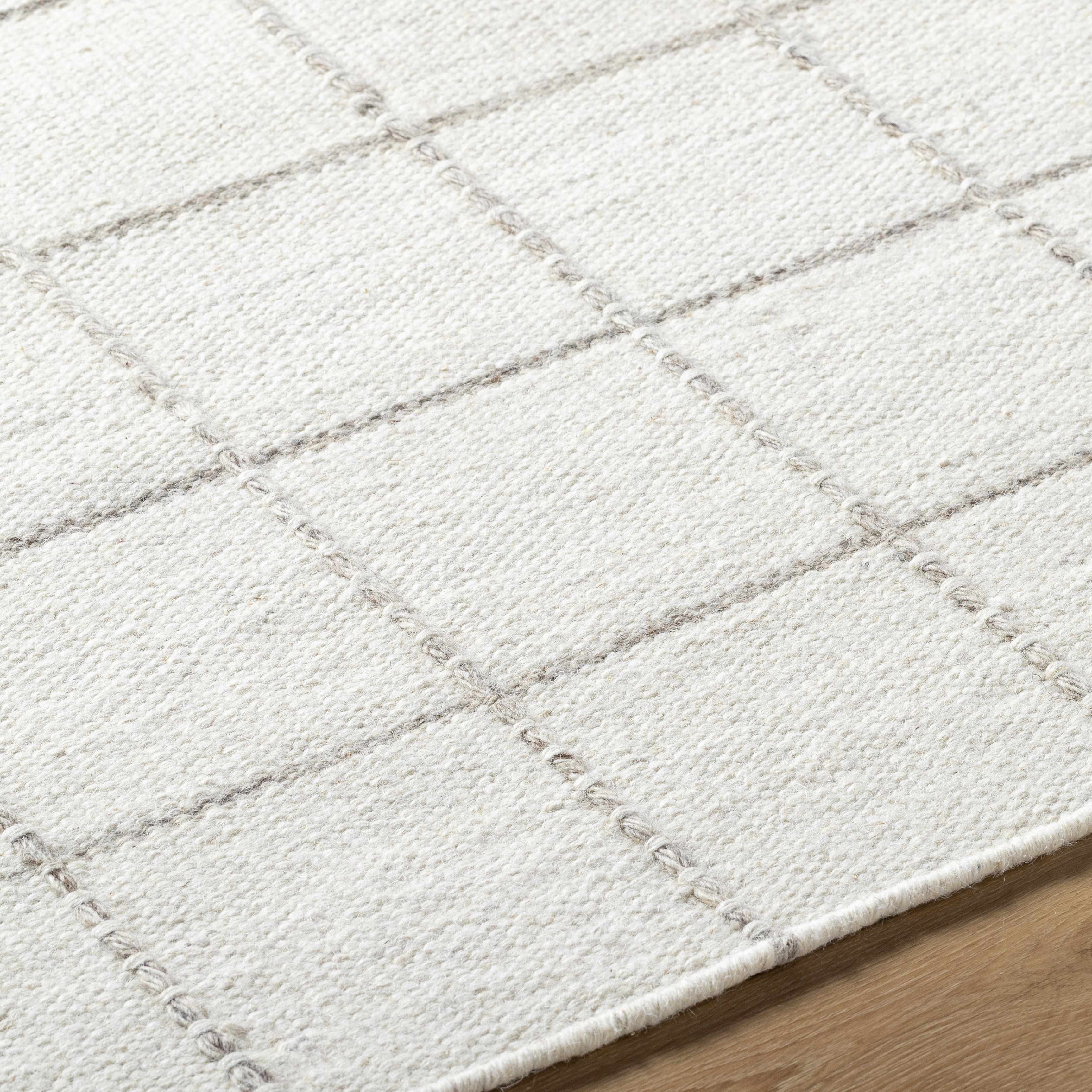 Trendy Cozy Gridded Wool Handwoven Area Rug