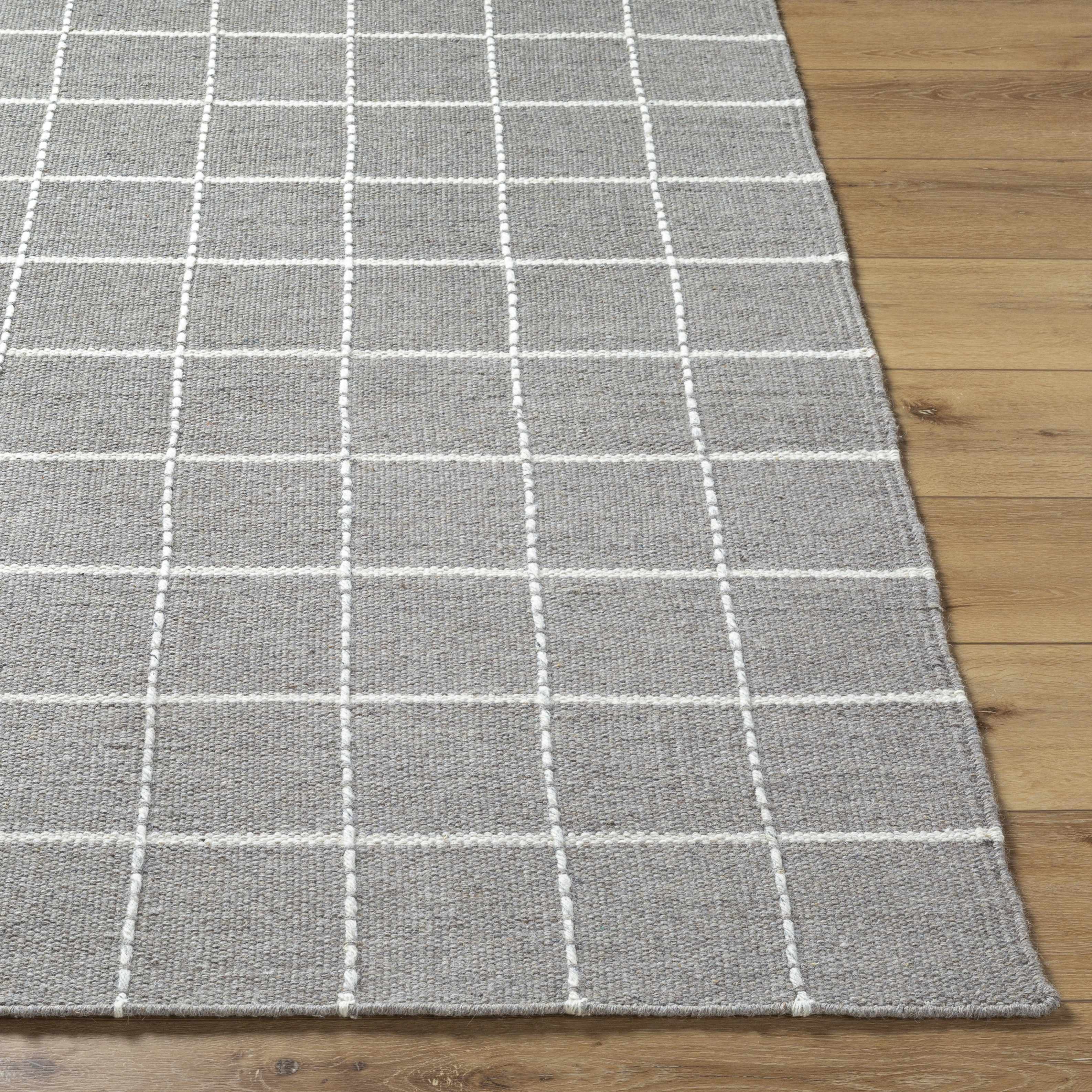Cozy Elegant Gridded Wool Handwoven Area Rug