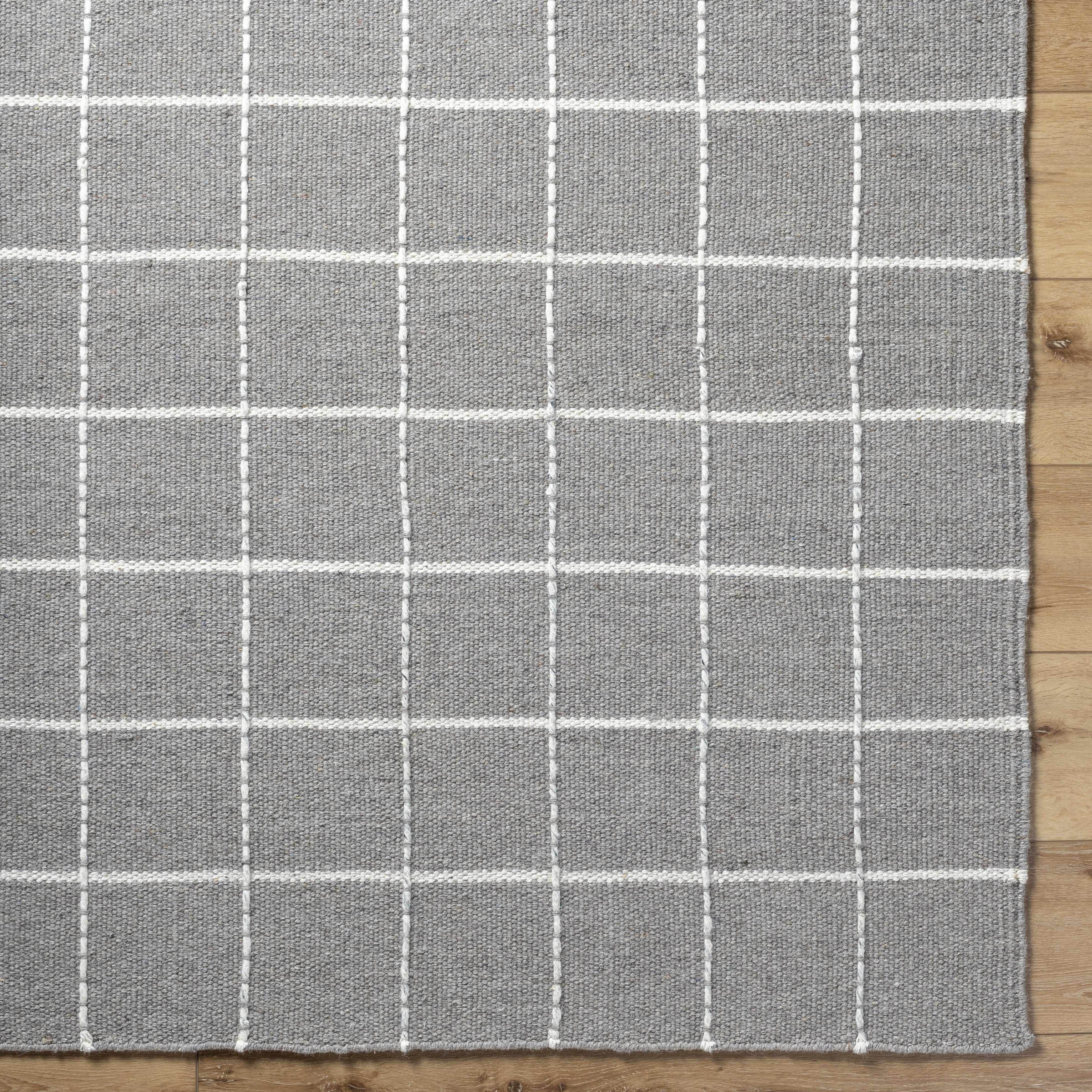 Cozy Elegant Gridded Wool Handwoven Area Rug