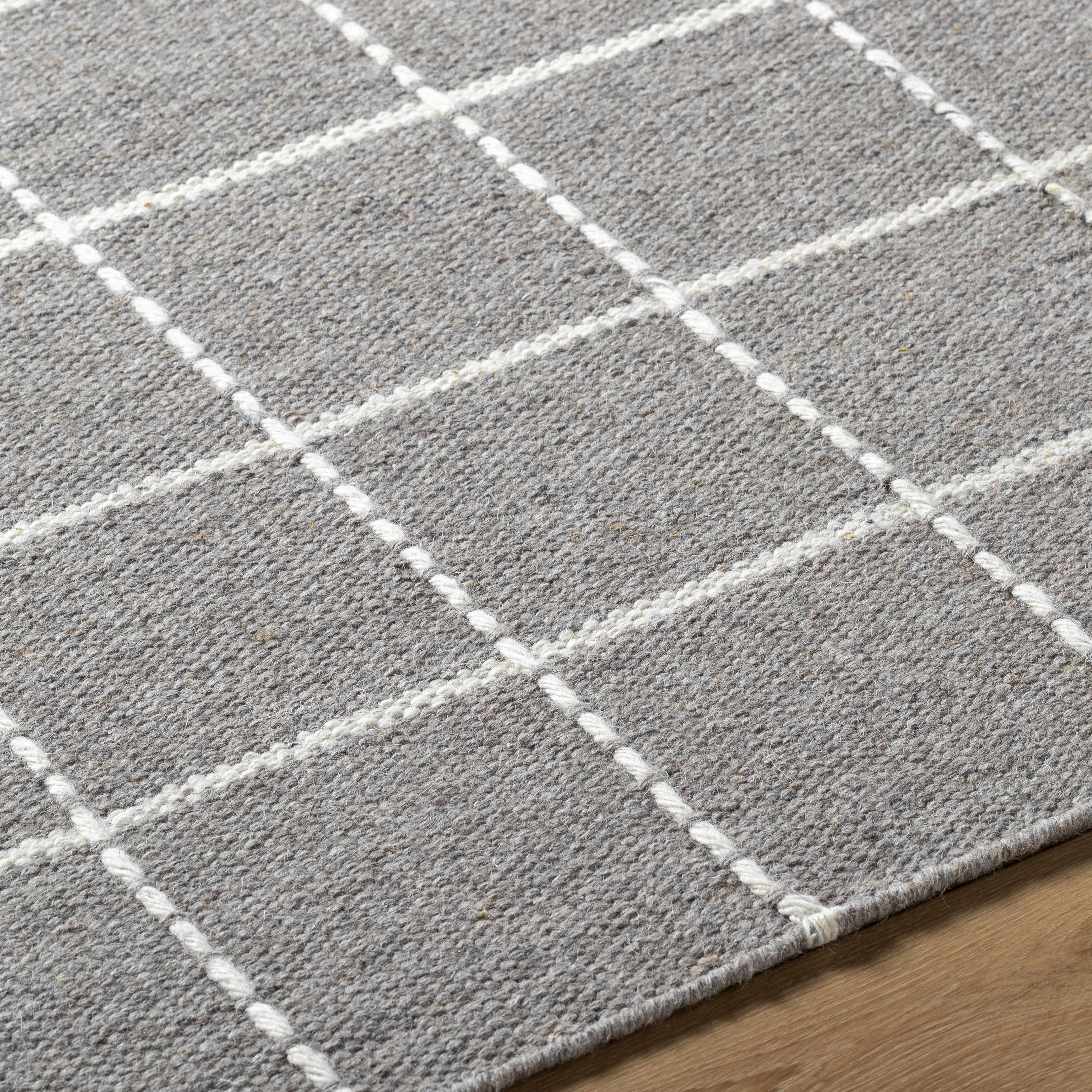 Cozy Elegant Gridded Wool Handwoven Area Rug