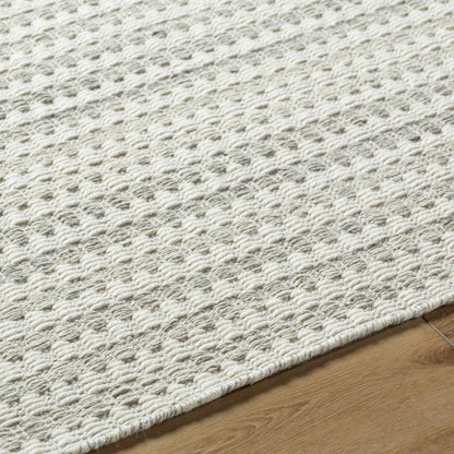 Regal Alluring Wool Handwoven Area Rug