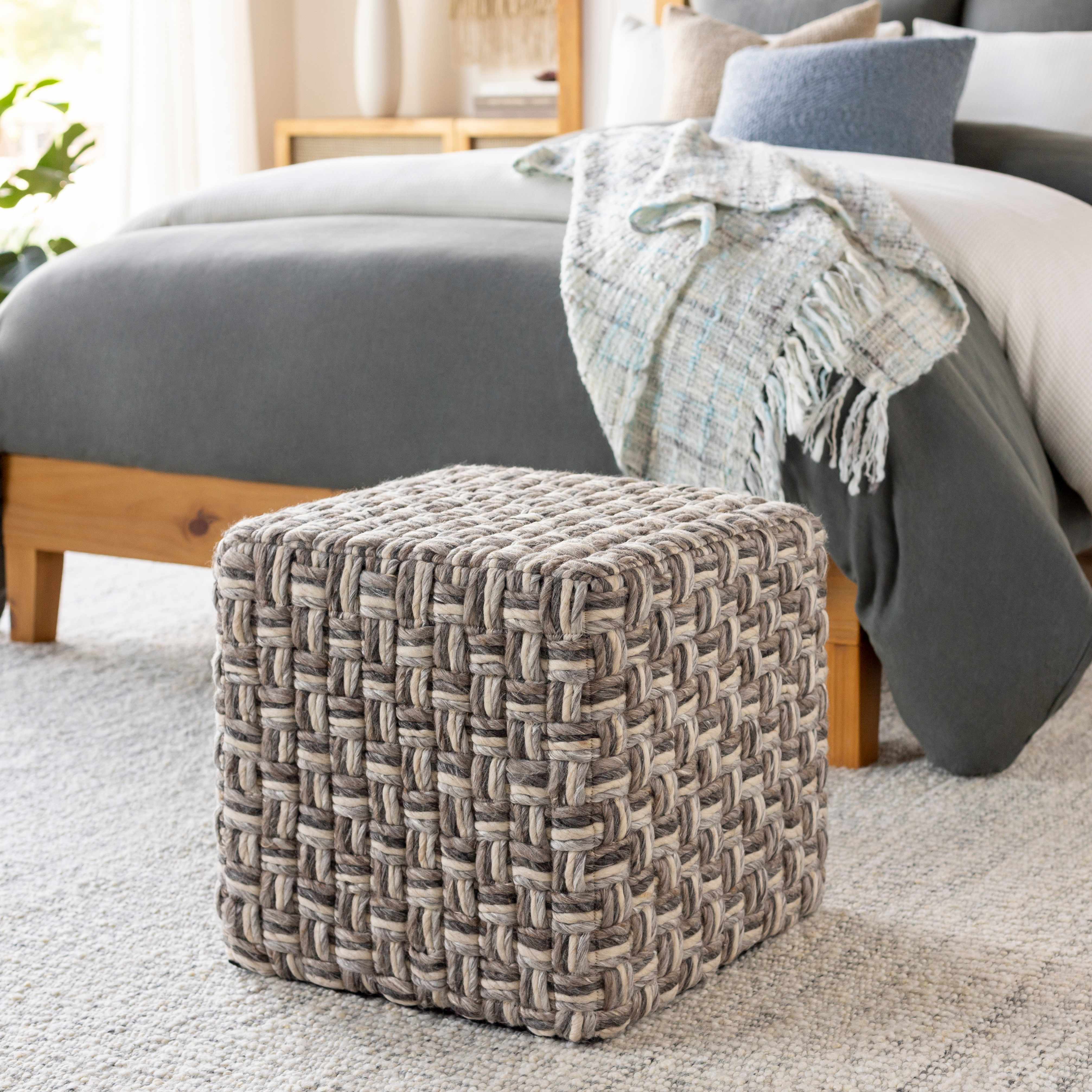 The Cordoba Pouf