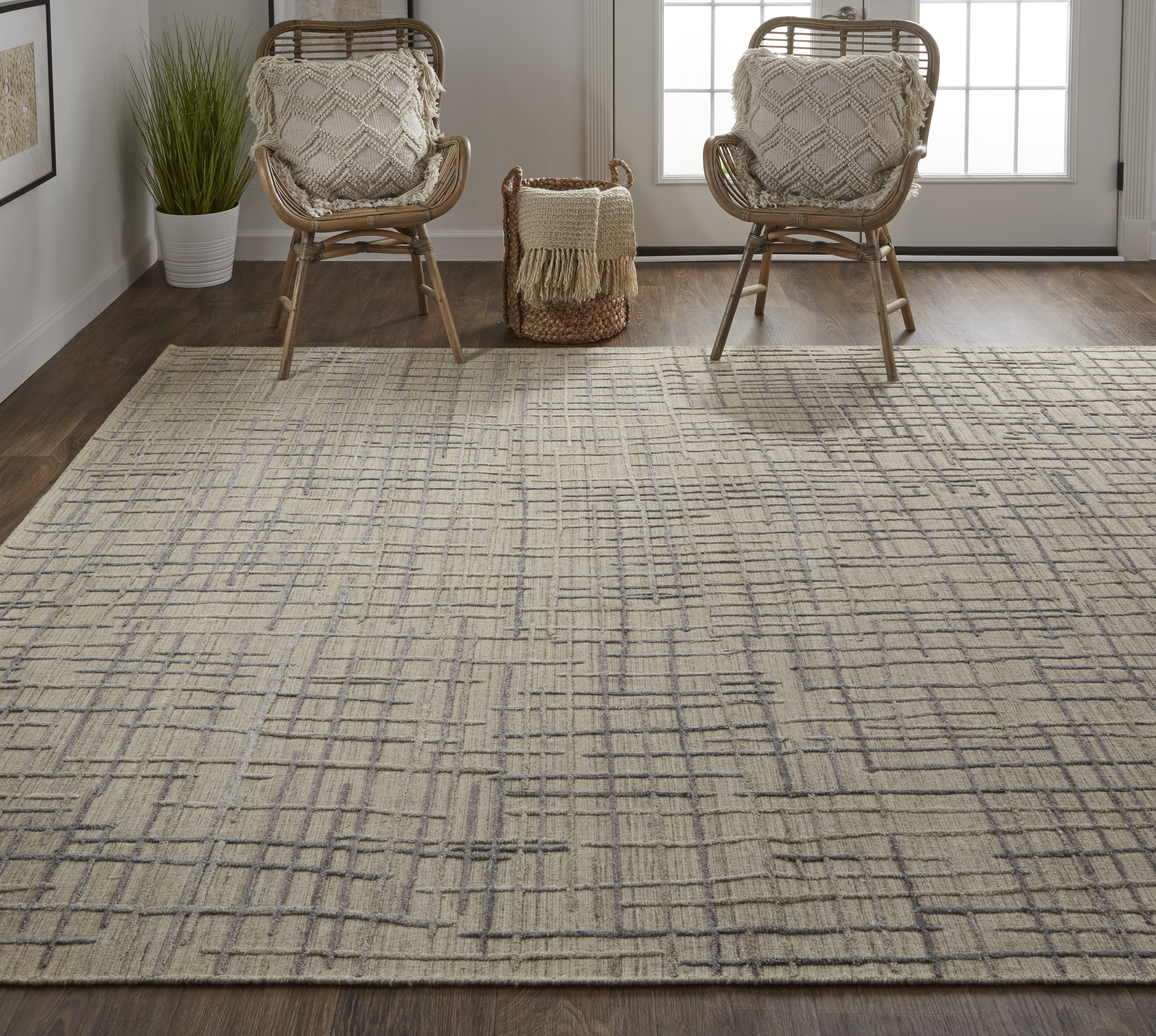 Kirkwood Transitional Abstract - Tan/Silver Area Rug