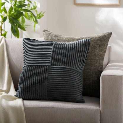 The Lisse Throw Pillow