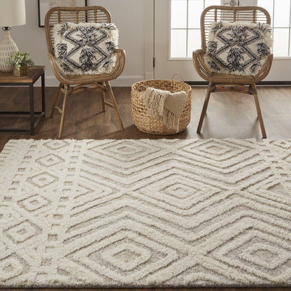 Anica Transitional Diamond - Ivory/Tan Area Rug
