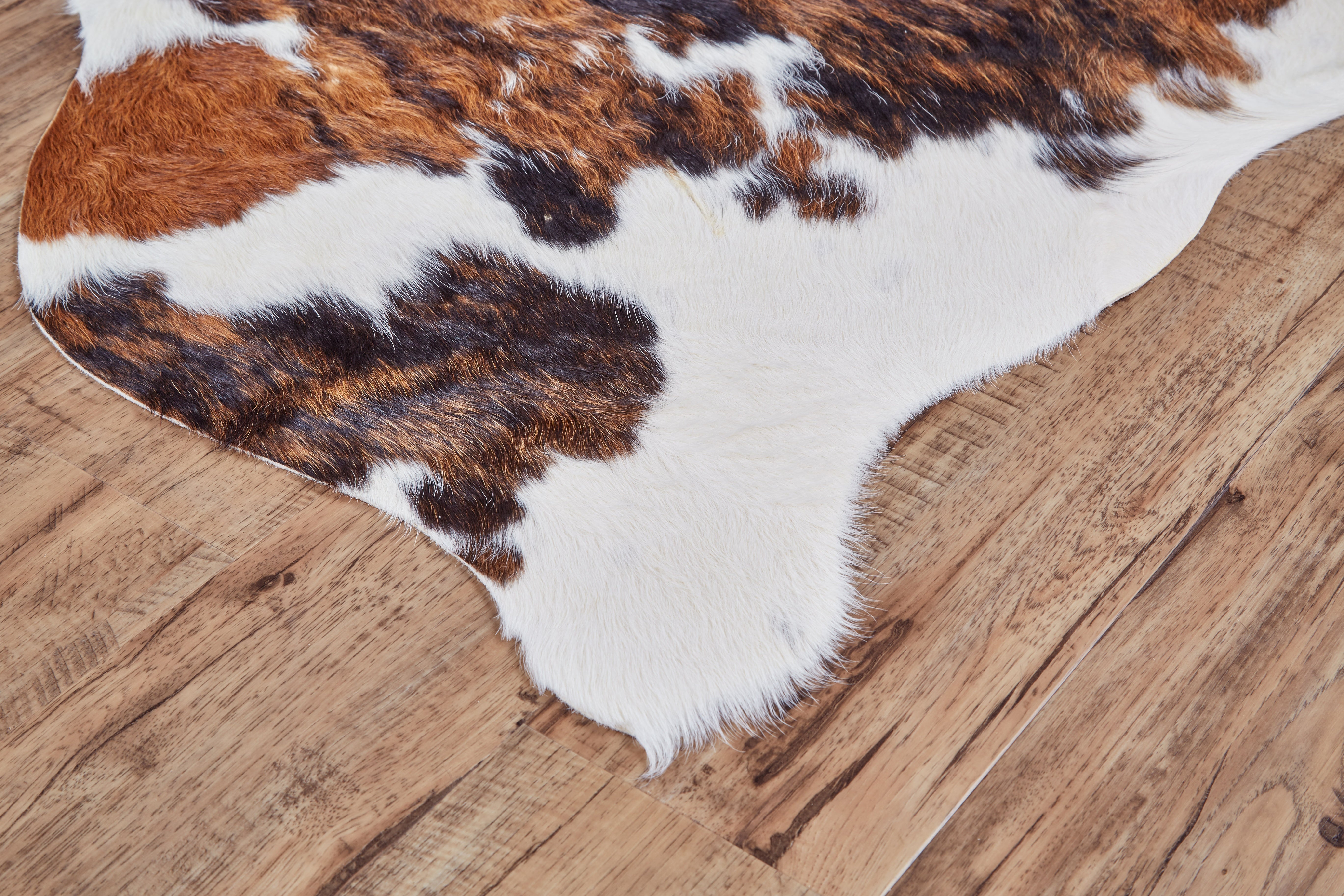 Bartlett Brown/Black/White Cow Hide