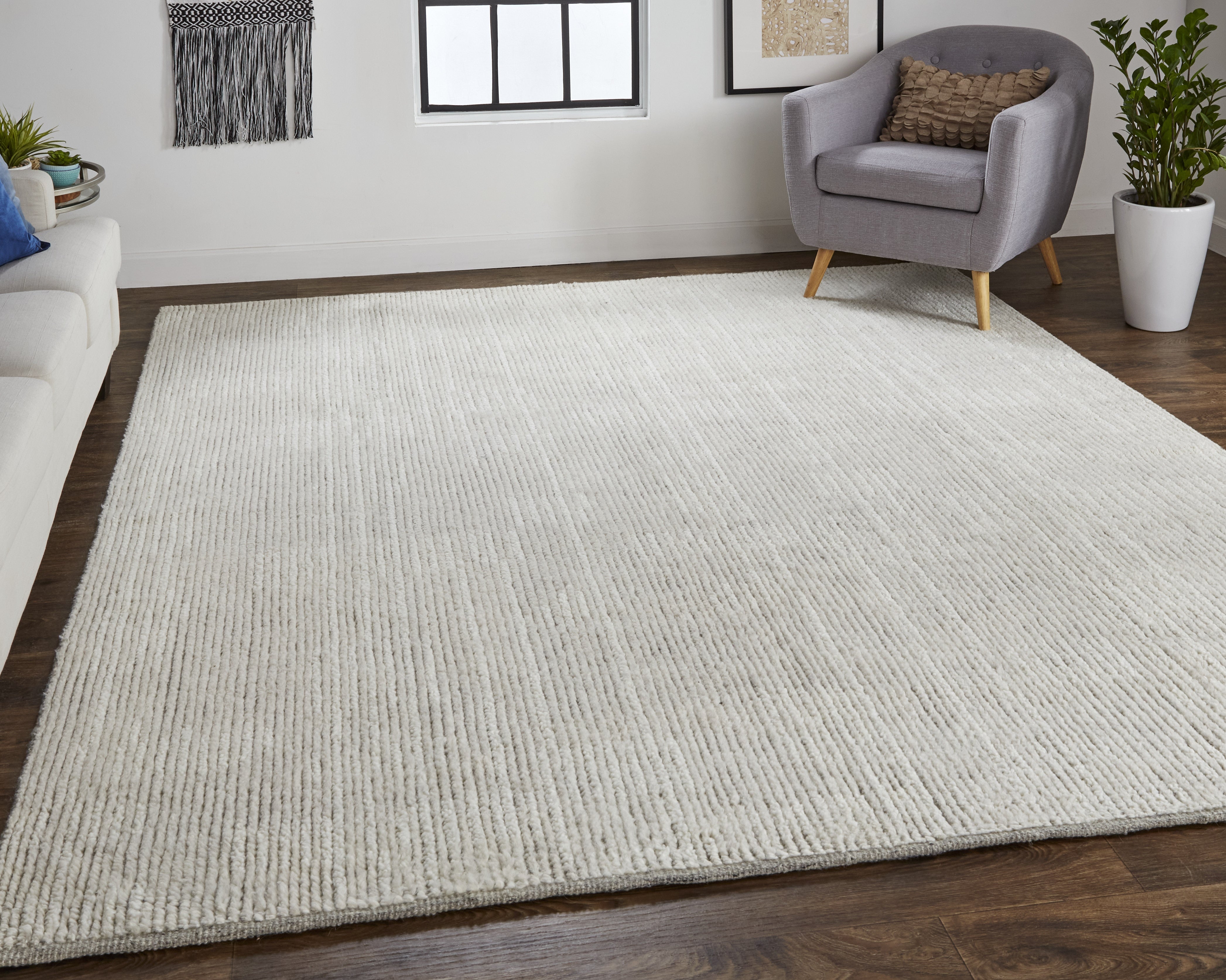 Alford Modern Solid - Ivory/Tan Area Rug