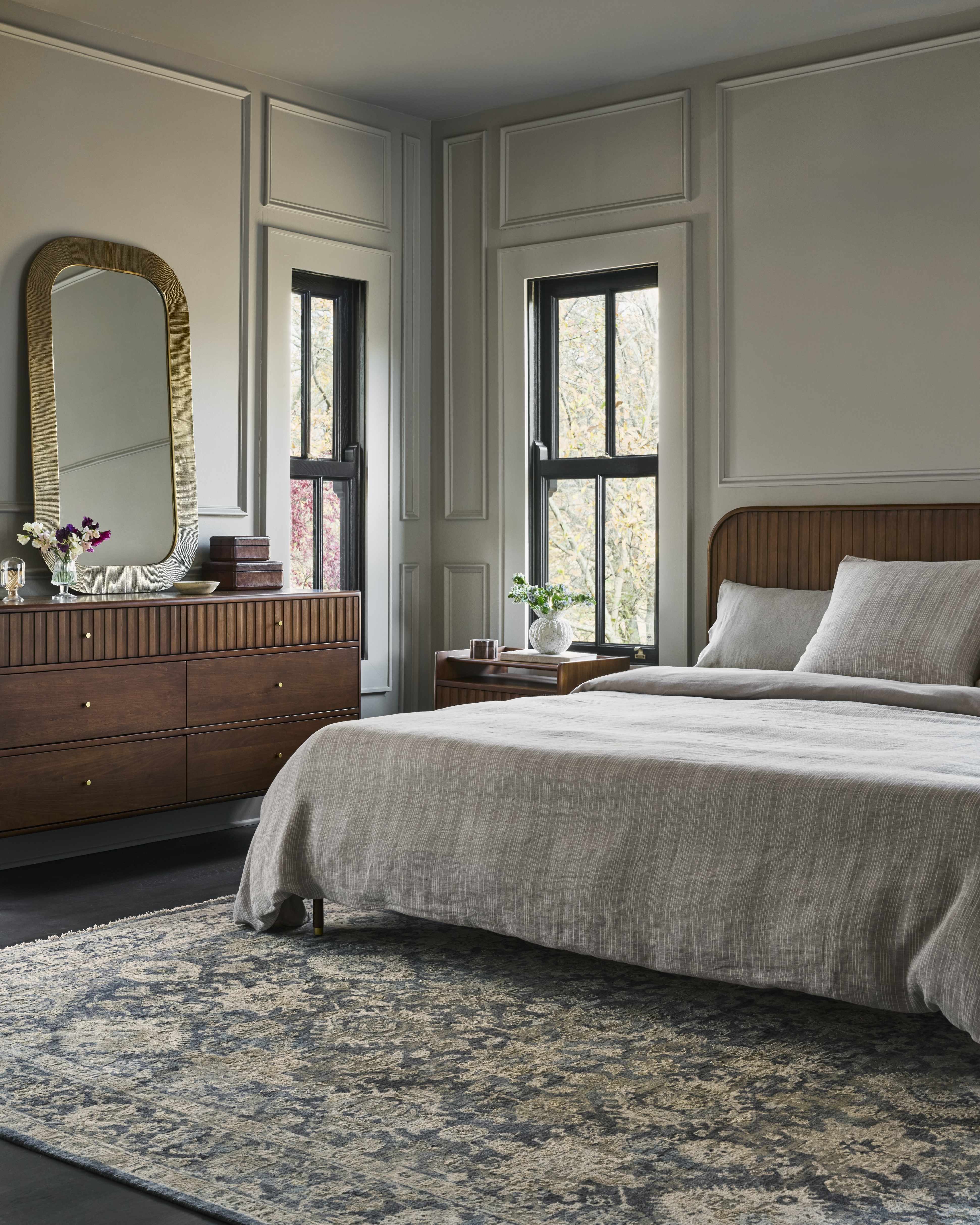 The Dumbo Dresser