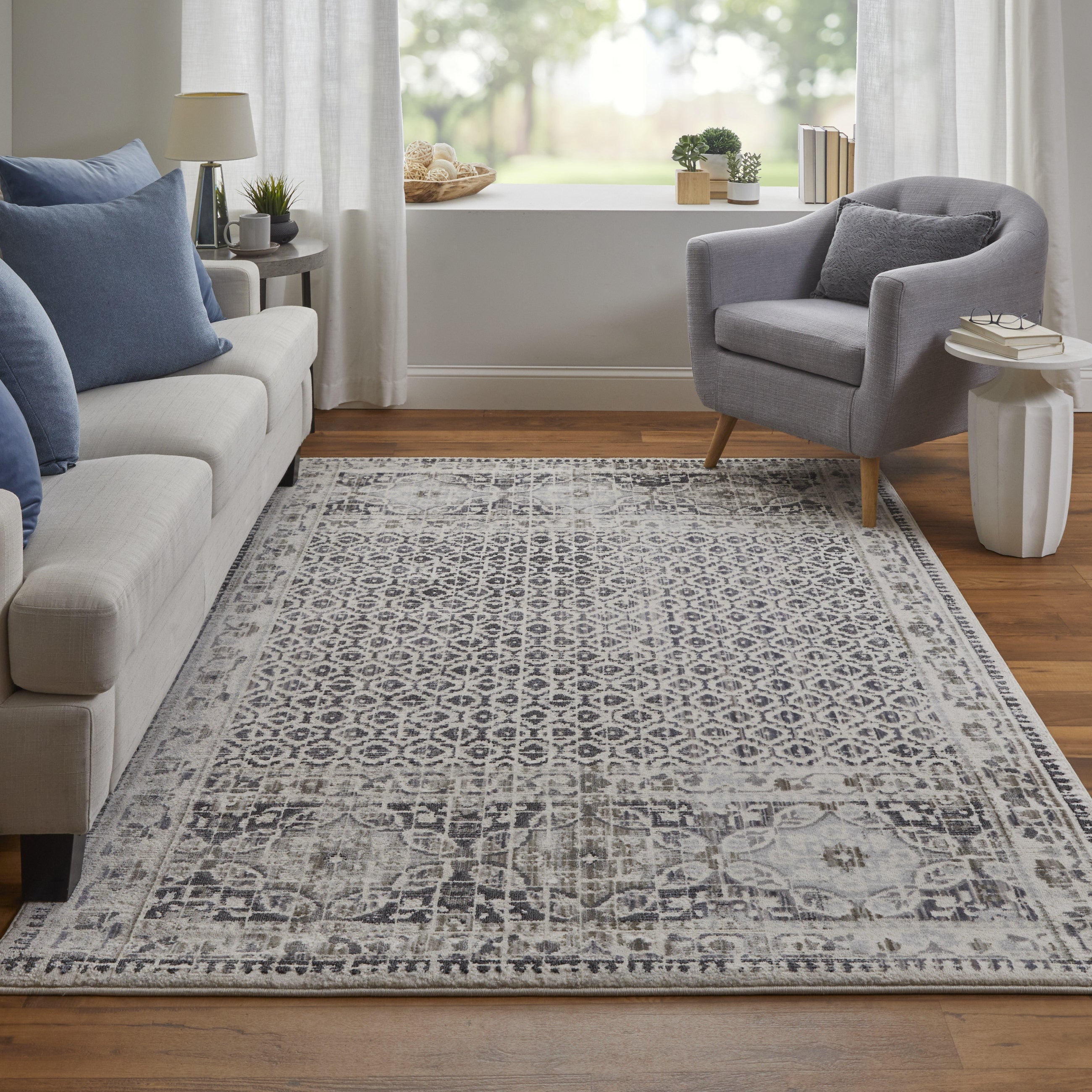 Kano Transitional Distressed - Ivory/Taupe/Gray Area Rug