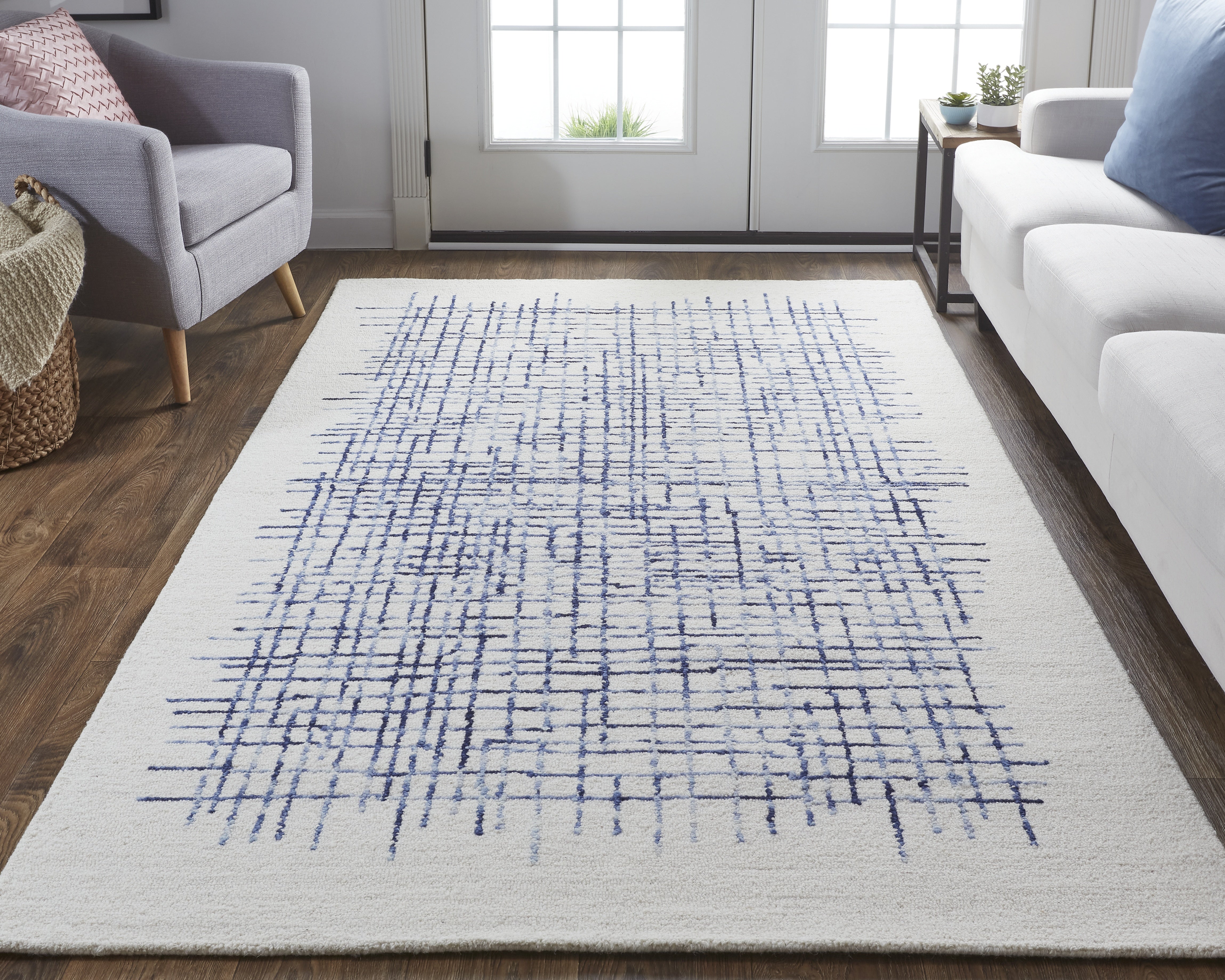 Maddox Transitional Abstract - Ivory/Blue Area Rug