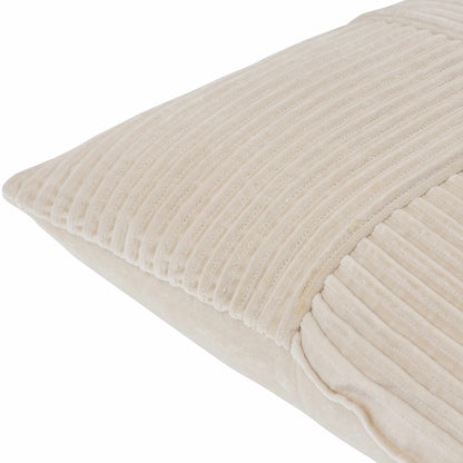 The Ranae Throw Pillow