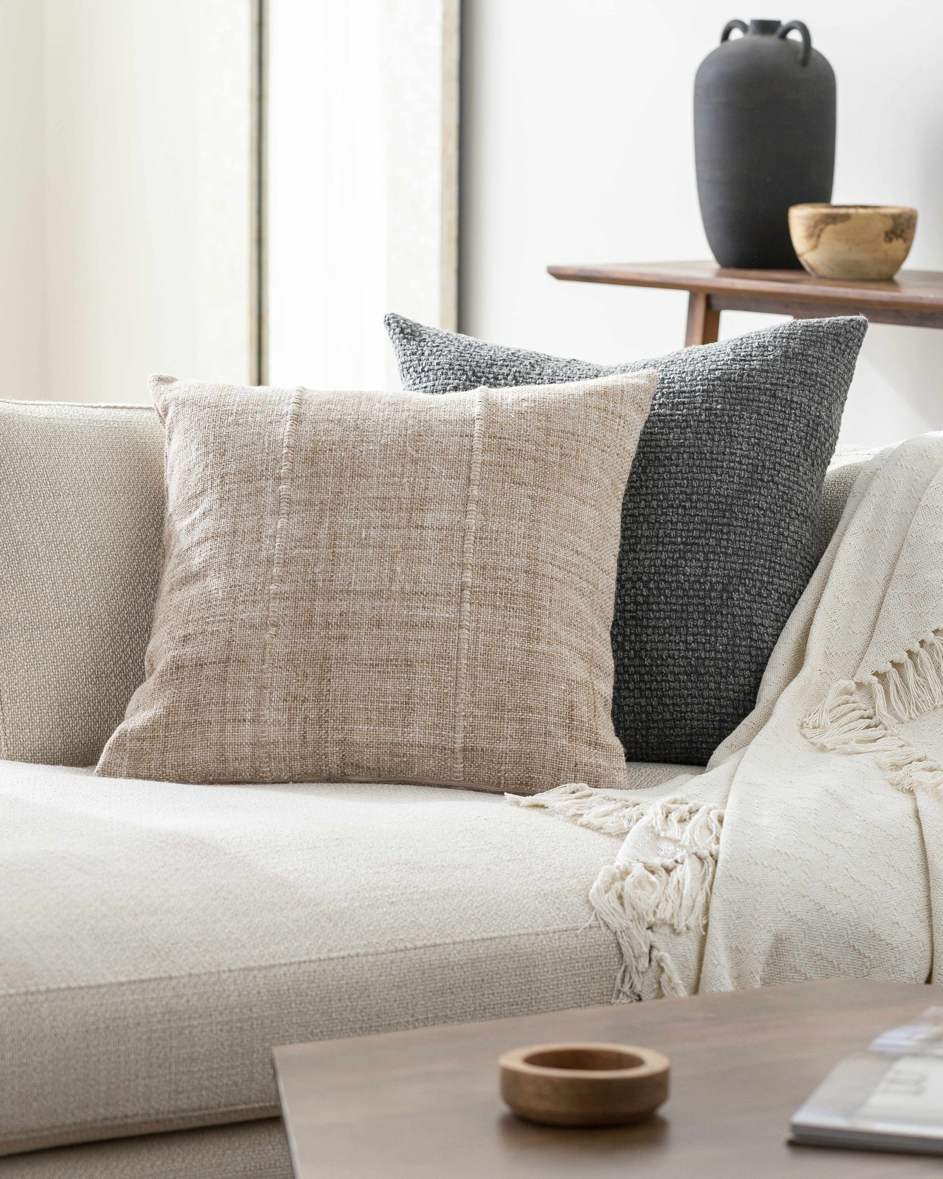 The Sinclair Pillow