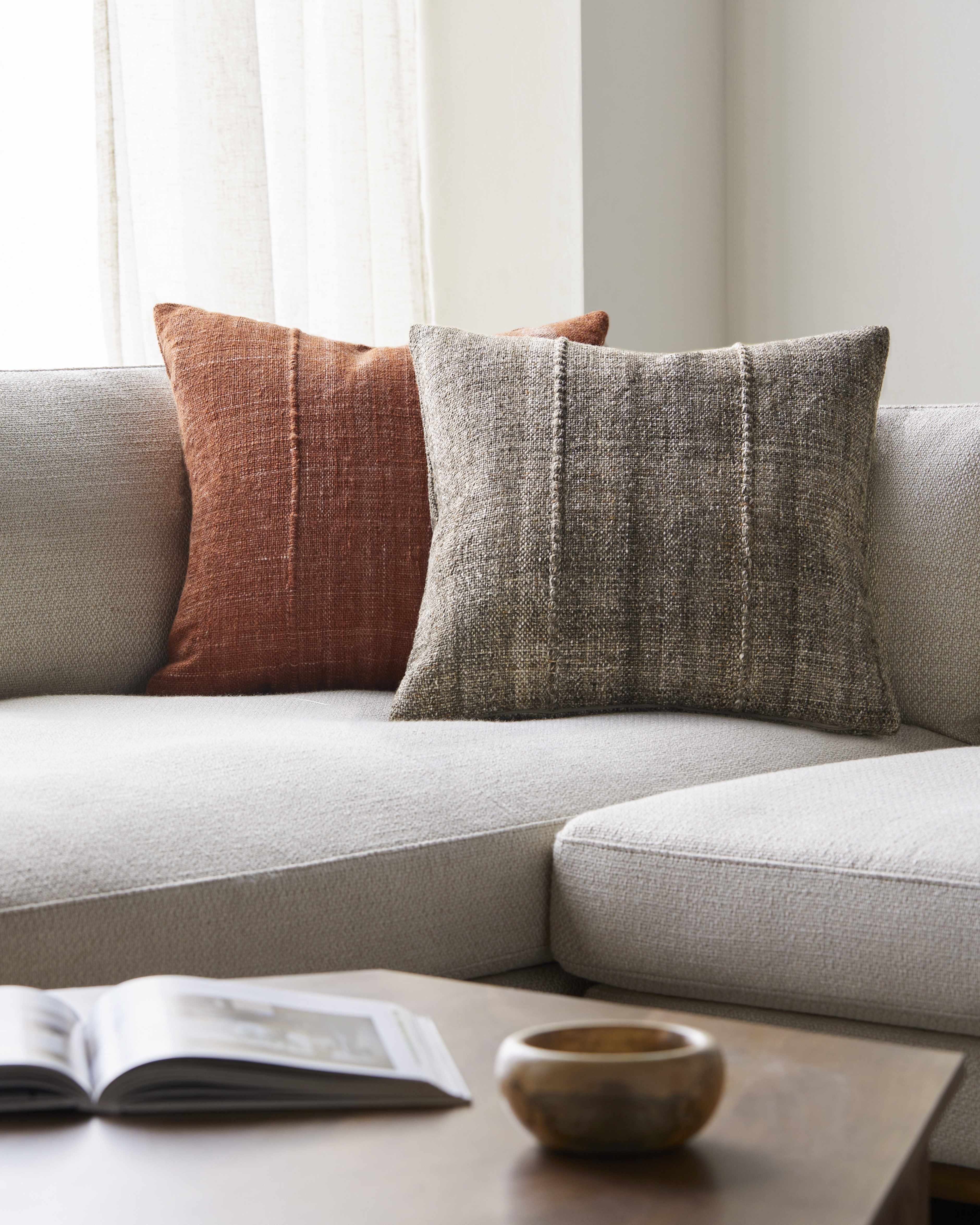 The Sinclair Pillow